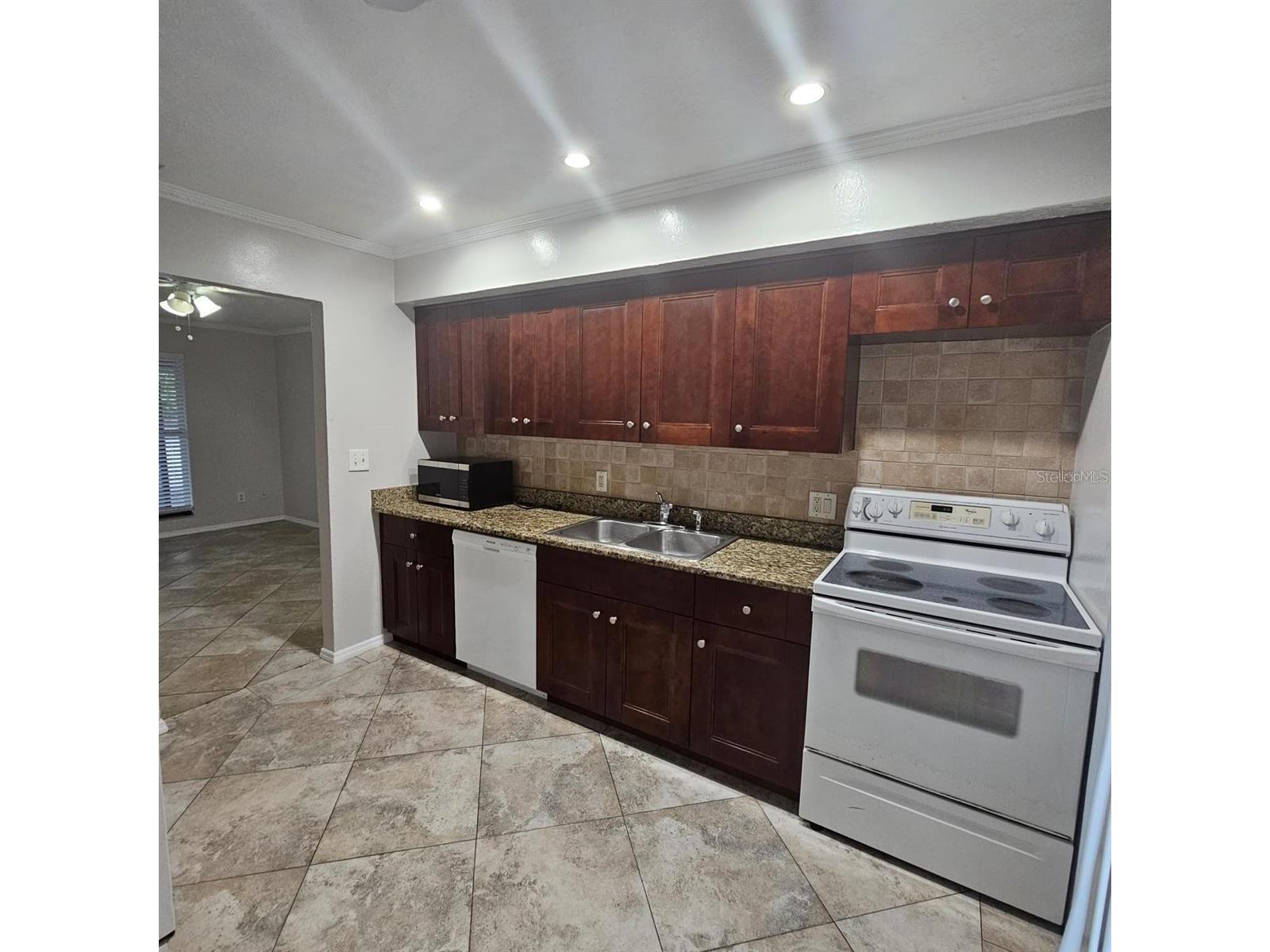 5103 34th Street W Bradenton FL 34210 A4699003 image4