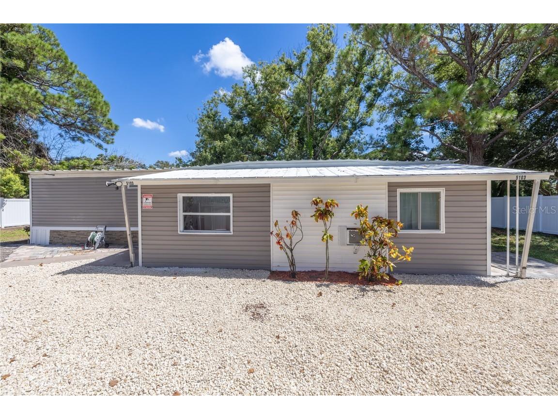 5103 81st Street N Saint Petersburg FL 33709 L4947798 image1
