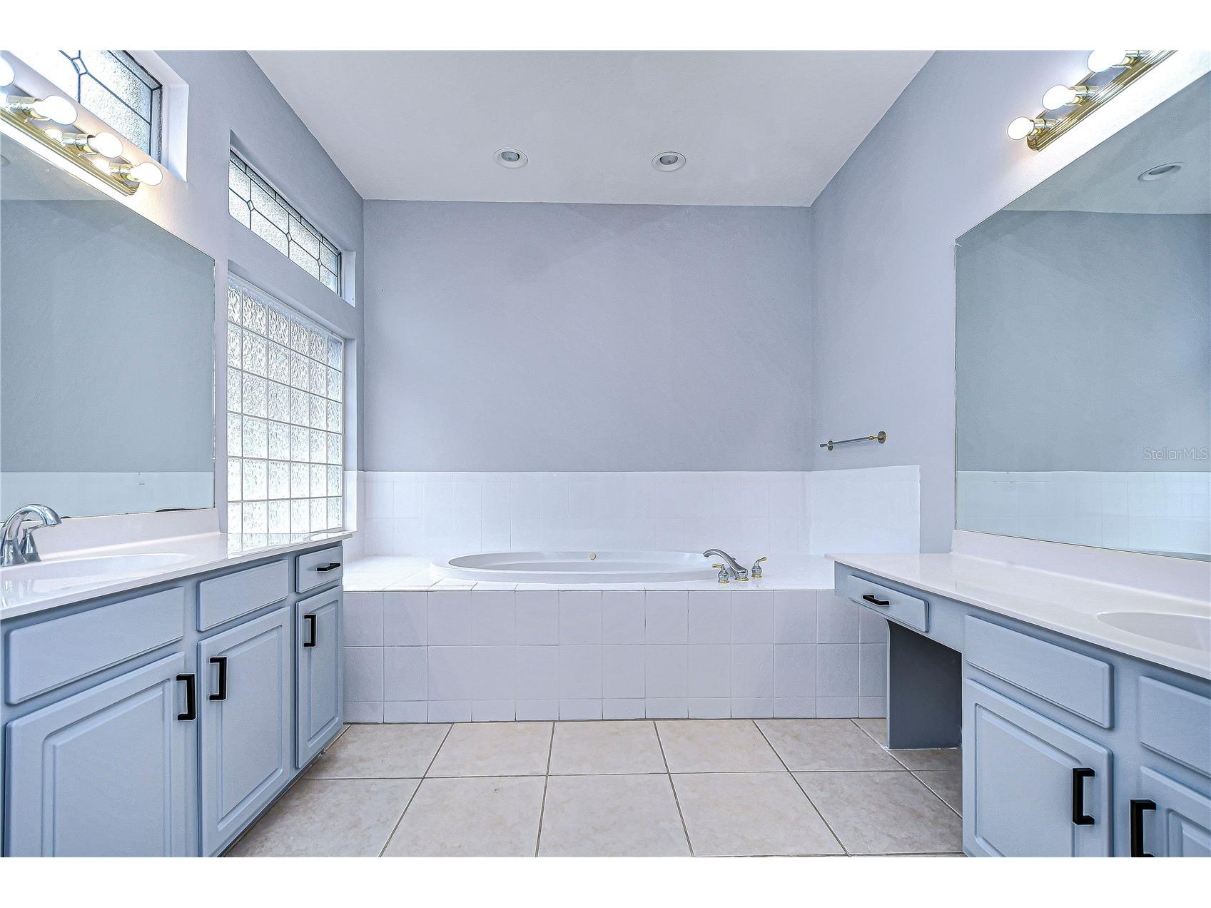 5103 Ashcrest Court Tampa FL 33647 TB8507501 image45