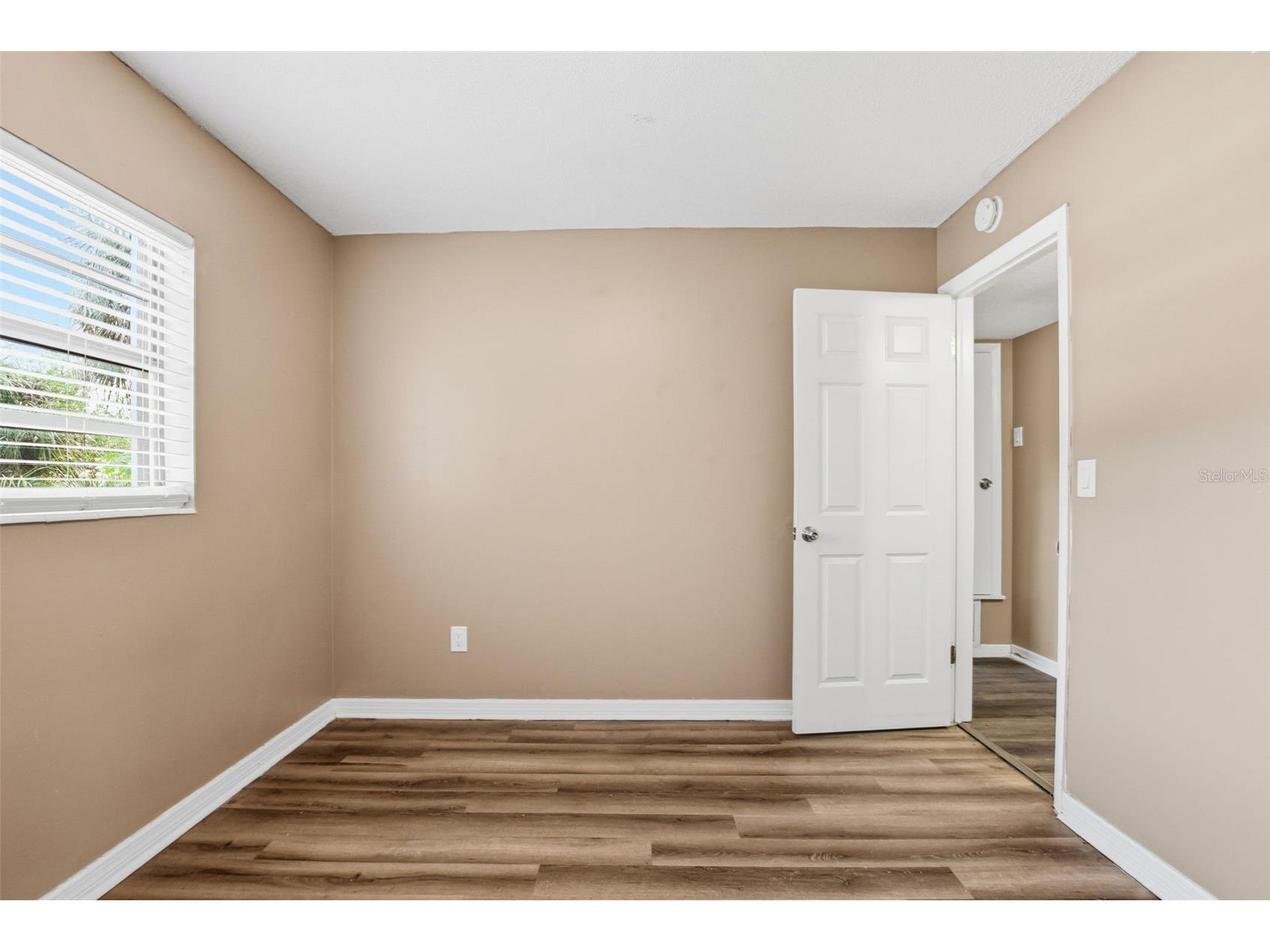 5103 Liming Avenue Orlando FL 32808 O6404859 image17