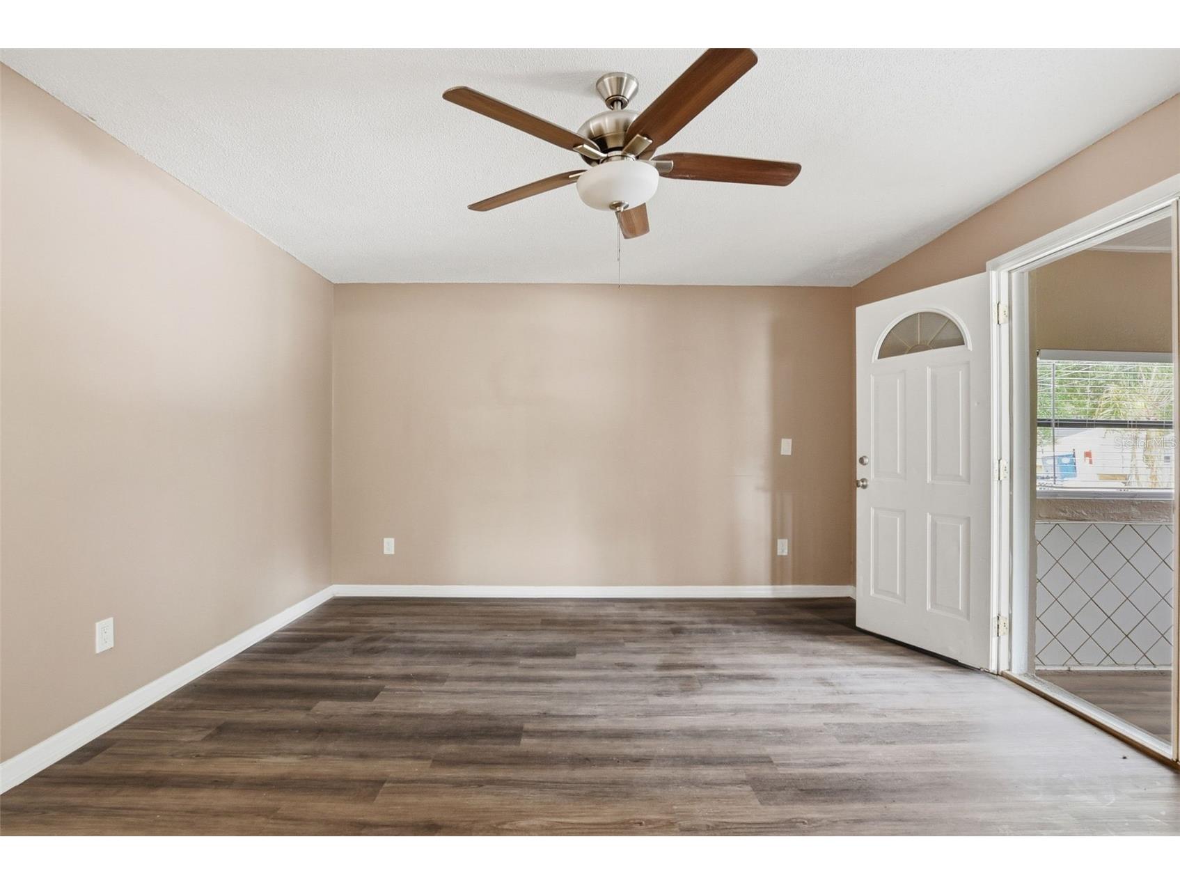 5103 Liming Avenue Orlando FL 32808 O6404859 image5