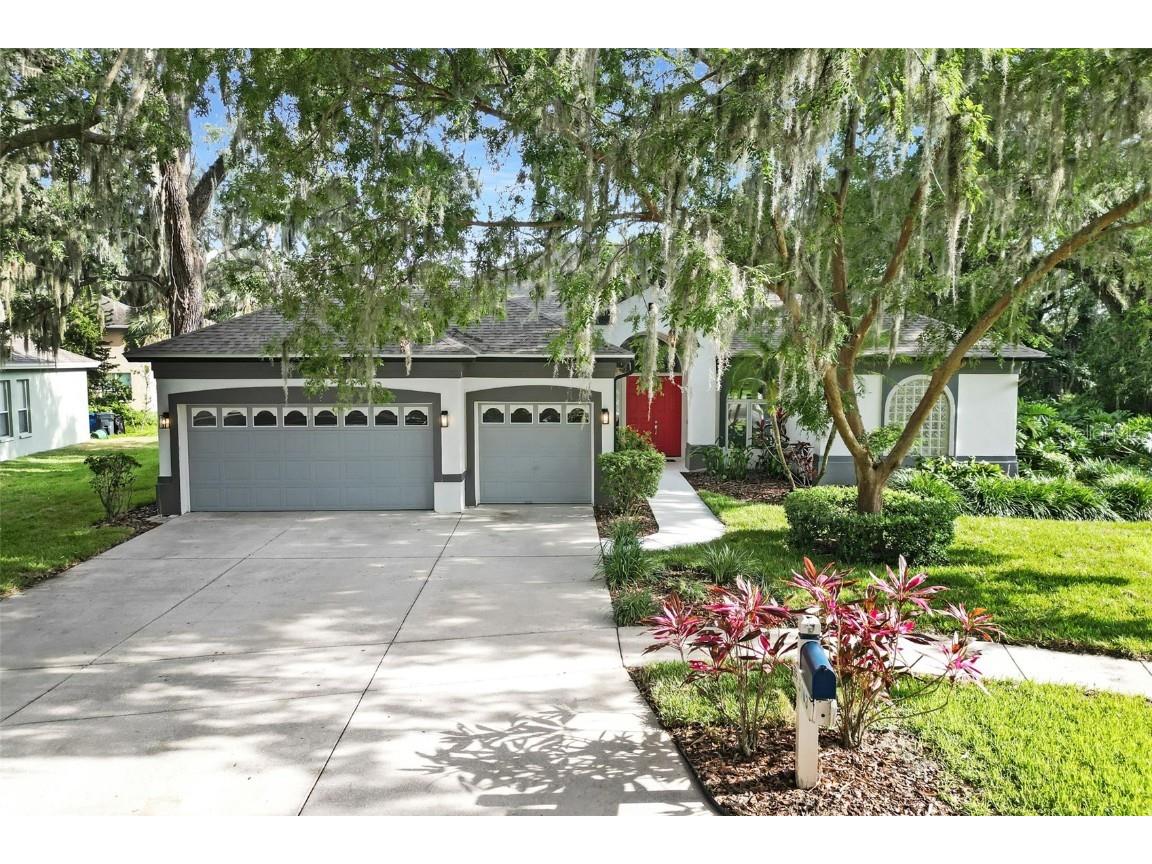 5103 Twin Creeks Drive Valrico FL 33596 A4655143 image1