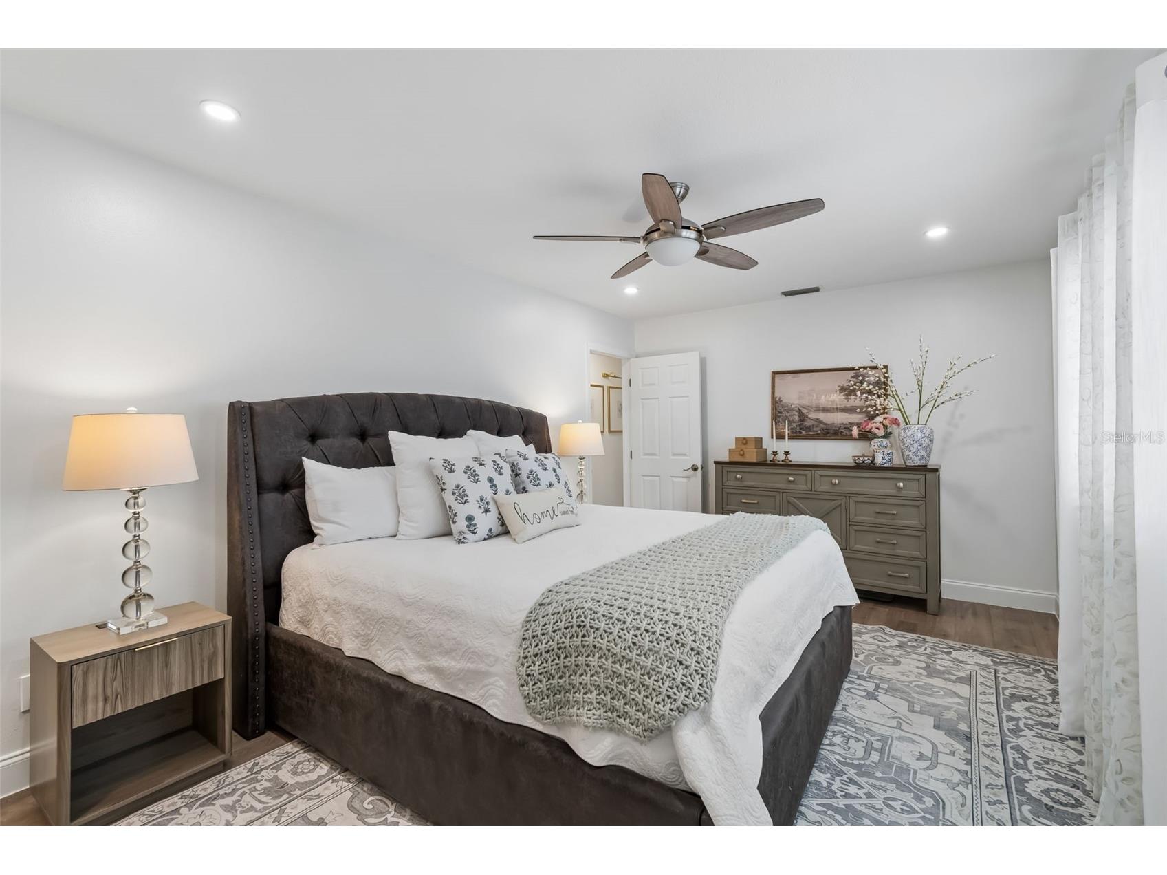5103 W Cleveland Street Tampa FL 33609 TB8494408 image30