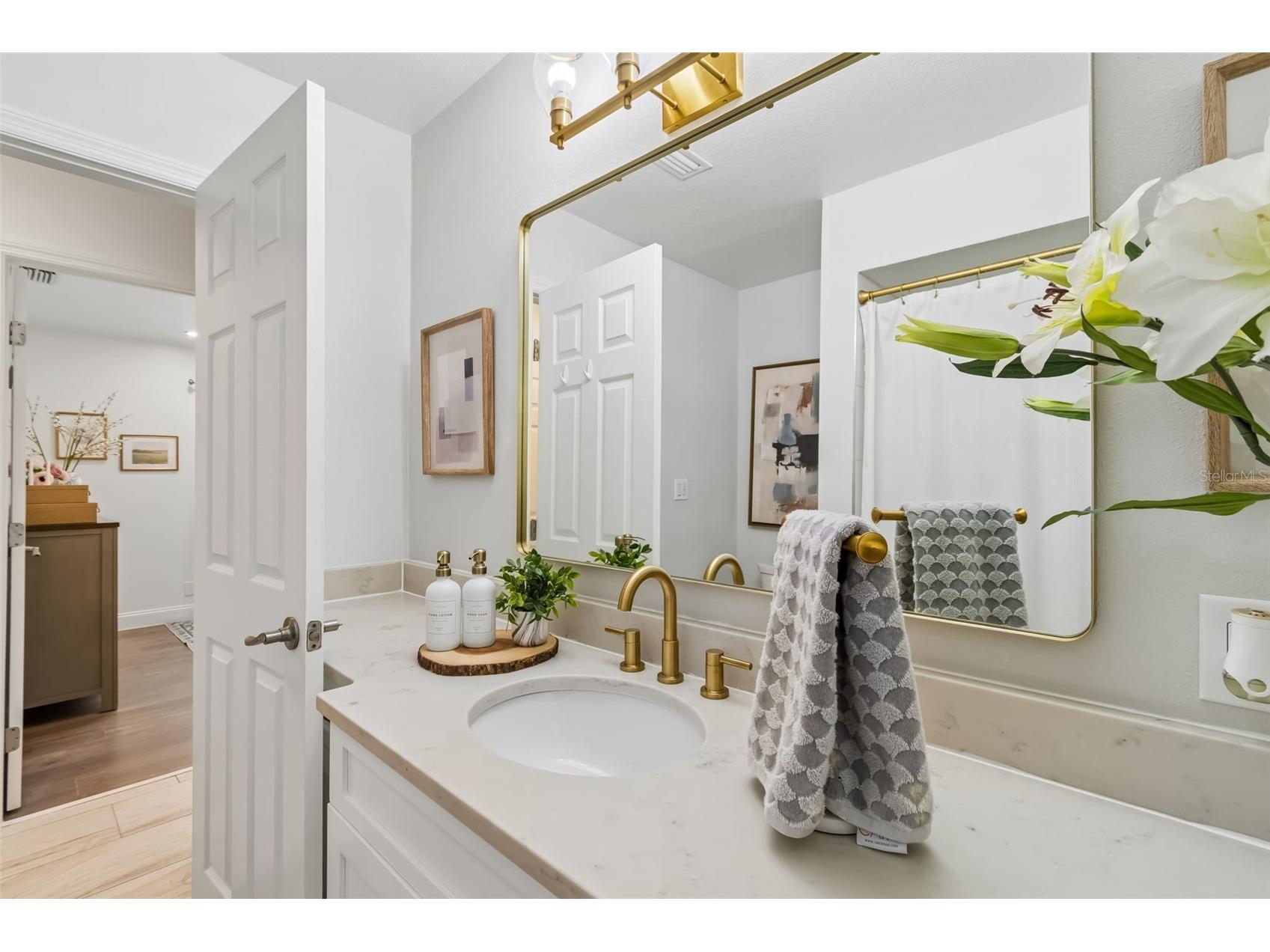 5103 W Cleveland Street Tampa FL 33609 TB8494408 image36