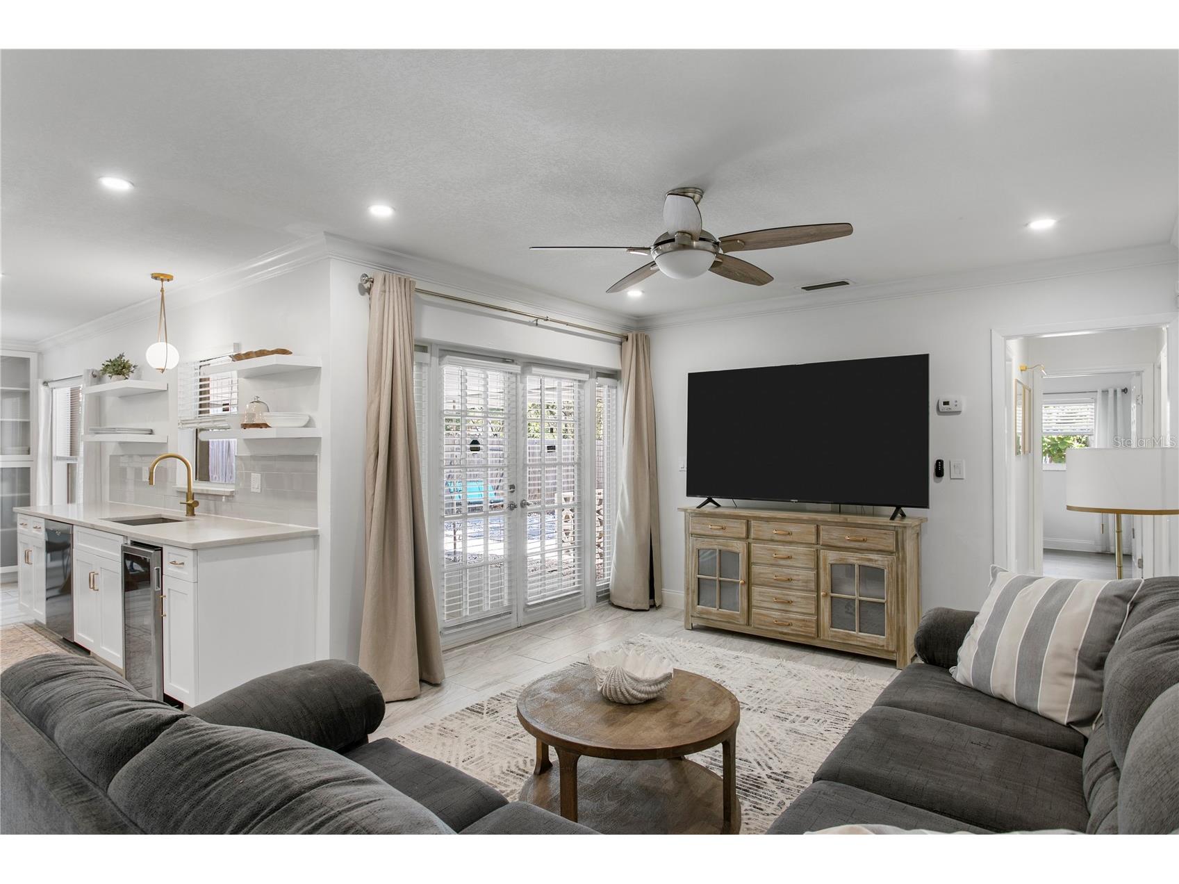 5103 W Cleveland Street Tampa FL 33609 TB8512040 image12