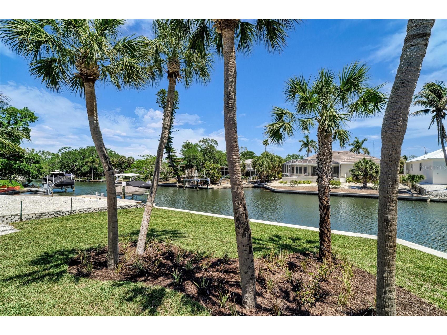 5103 Windward Avenue Sarasota FL 34242 - GRAND CANAL A4676707 image3