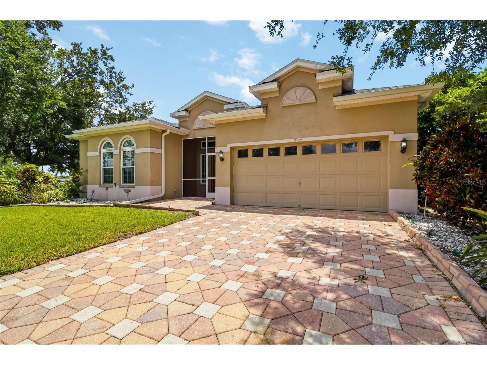 5104 52nd Avenue W Bradenton FL 34210 A4692592 image1