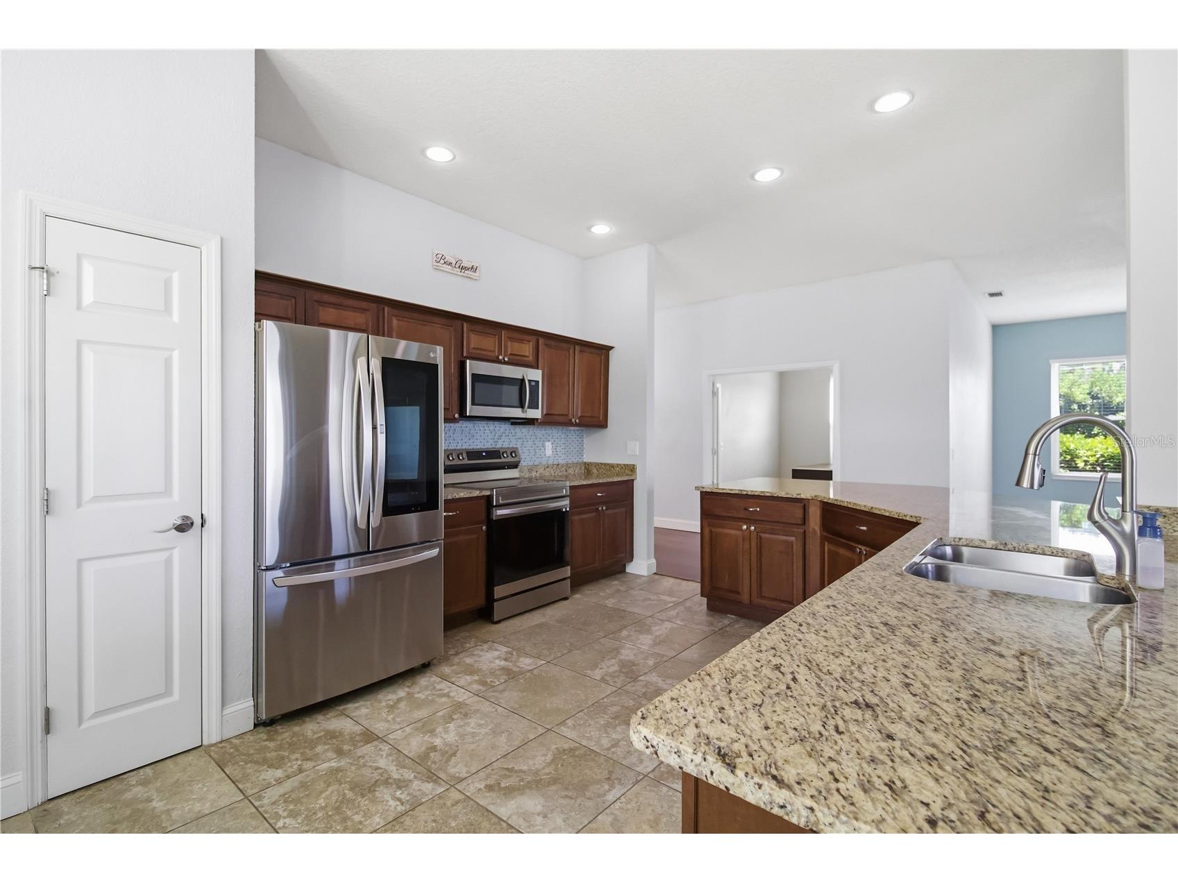 5104 52nd Avenue W Bradenton FL 34210 A4692592 image7