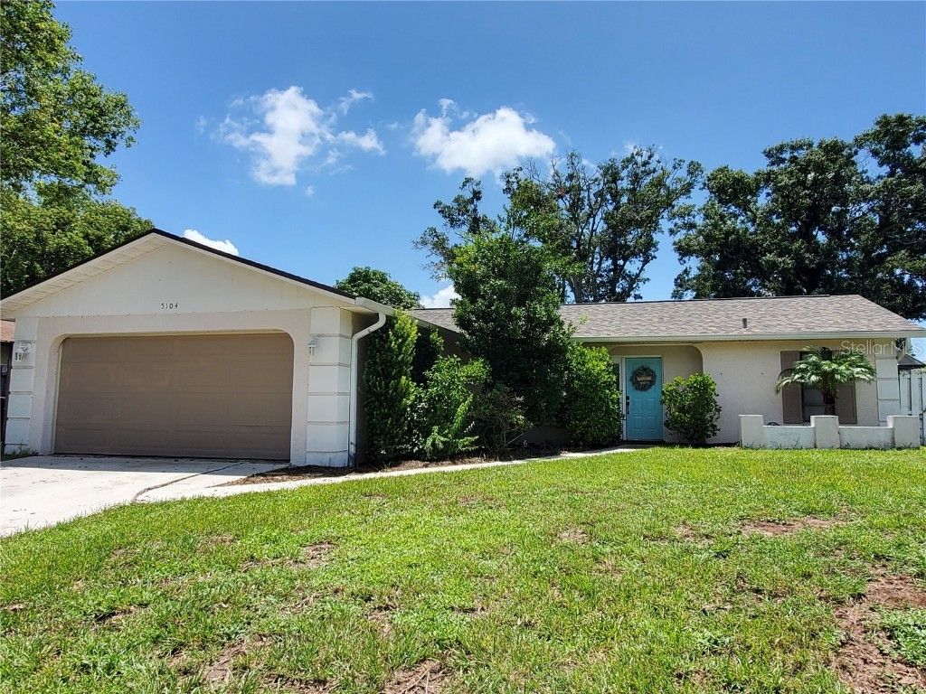 5104 Brandeis Circle N Sarasota FL 34243 A4607567 image1