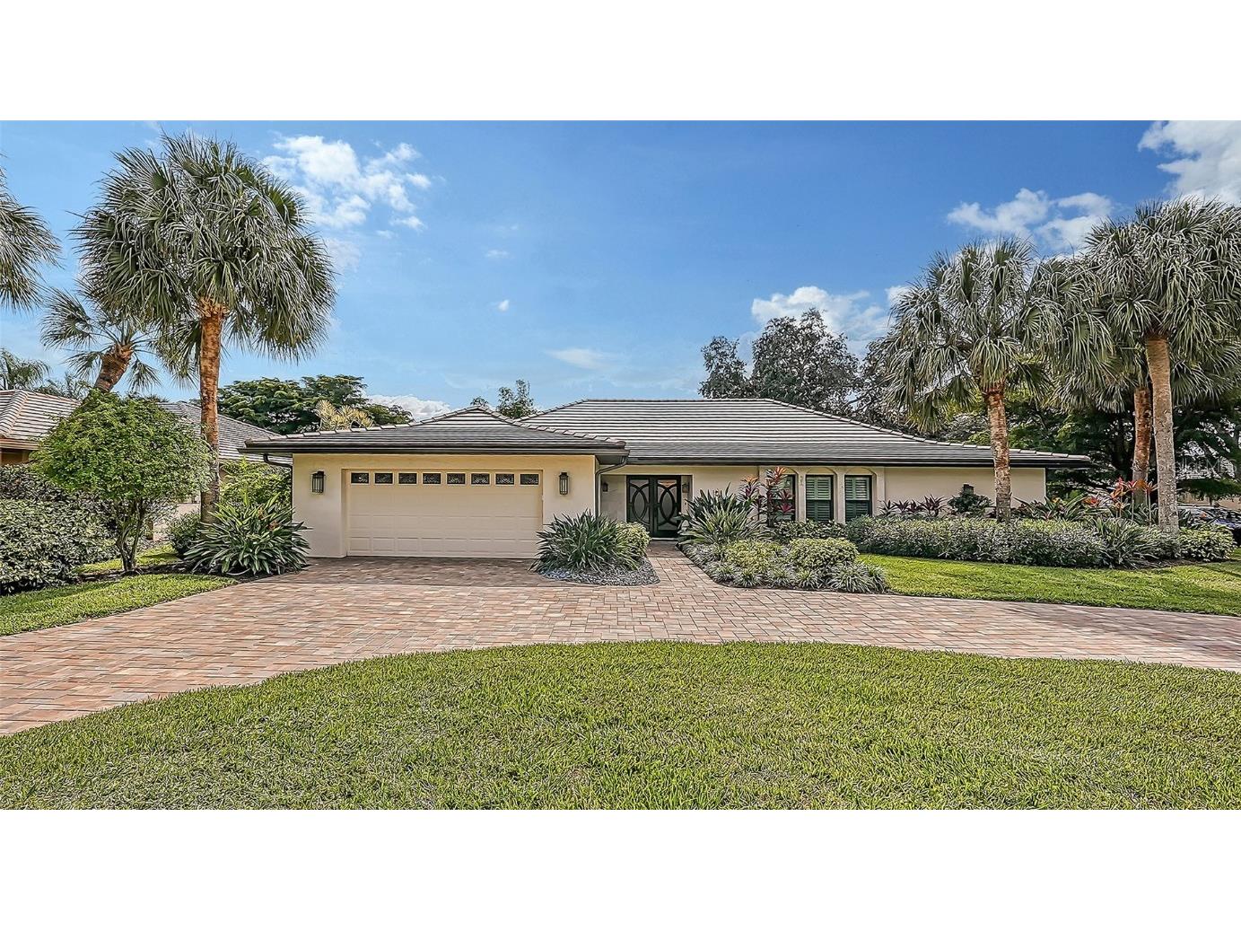 5104 Flicker Field Circle Sarasota FL 34231 A4627601 image1