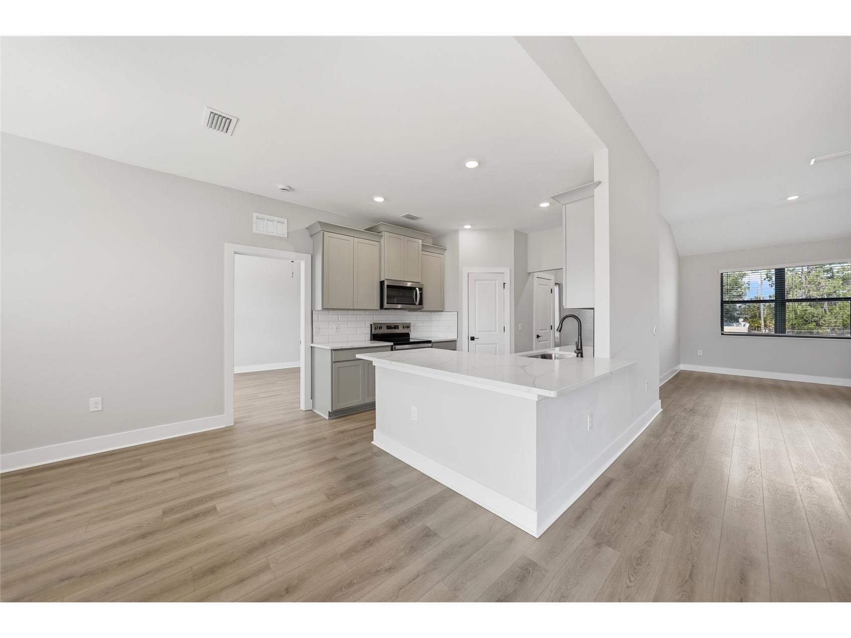 5104 Munhall Street Port Charlotte FL 33981 D6147347 image12