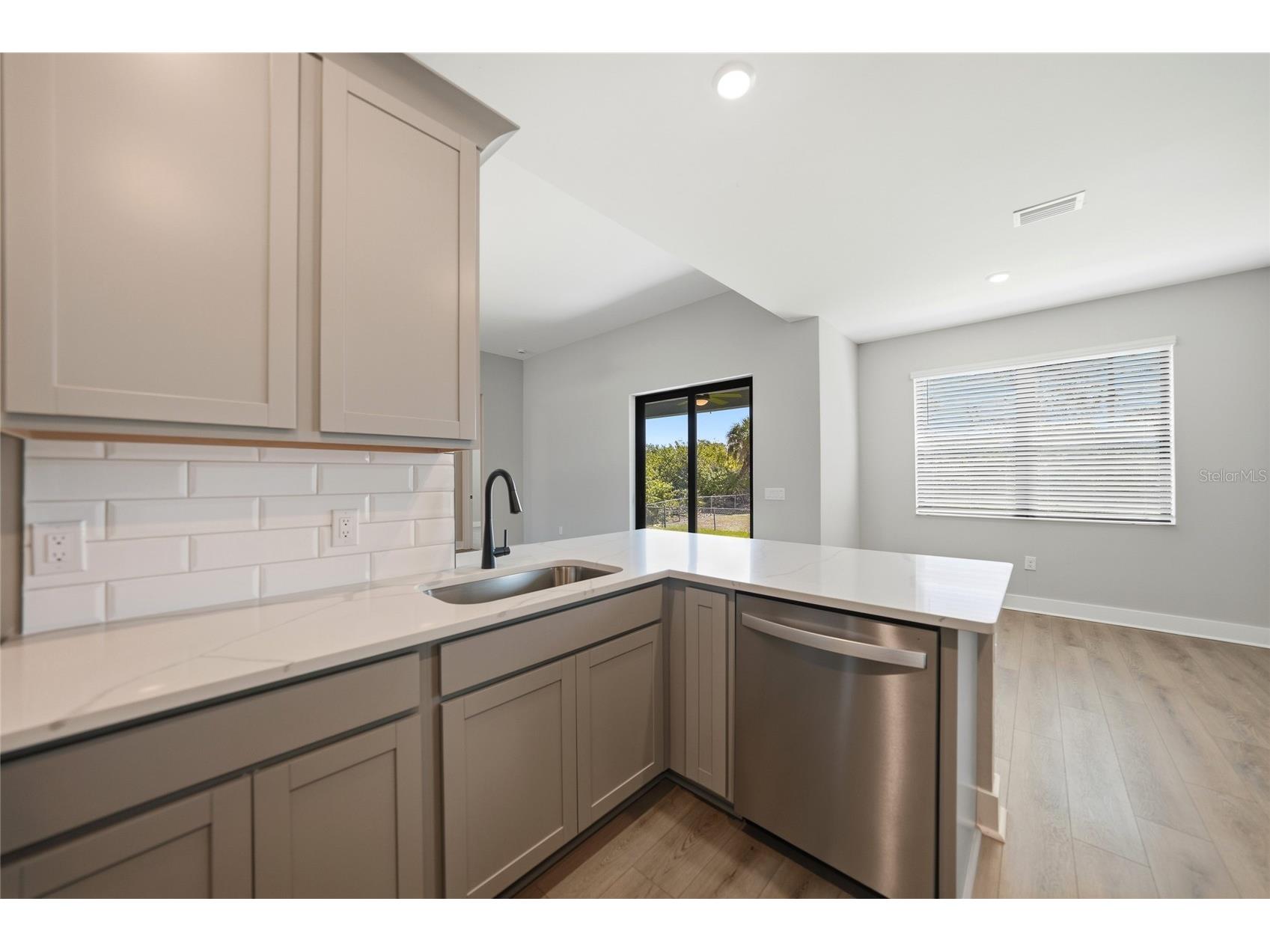 5104 Munhall Street Port Charlotte FL 33981 D6147347 image18