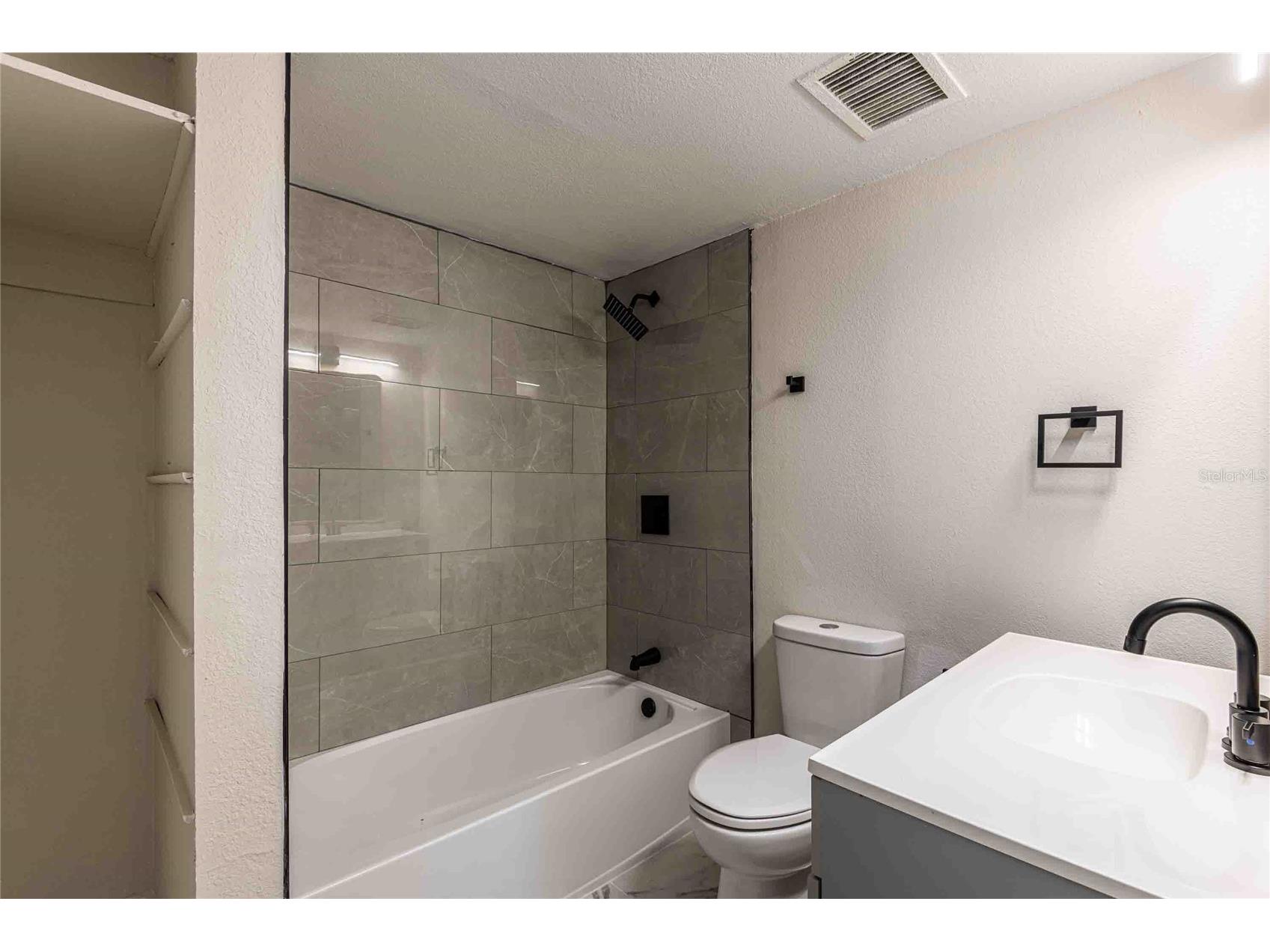 5104 N 15th Street Tampa FL 33610 C7522595 image17