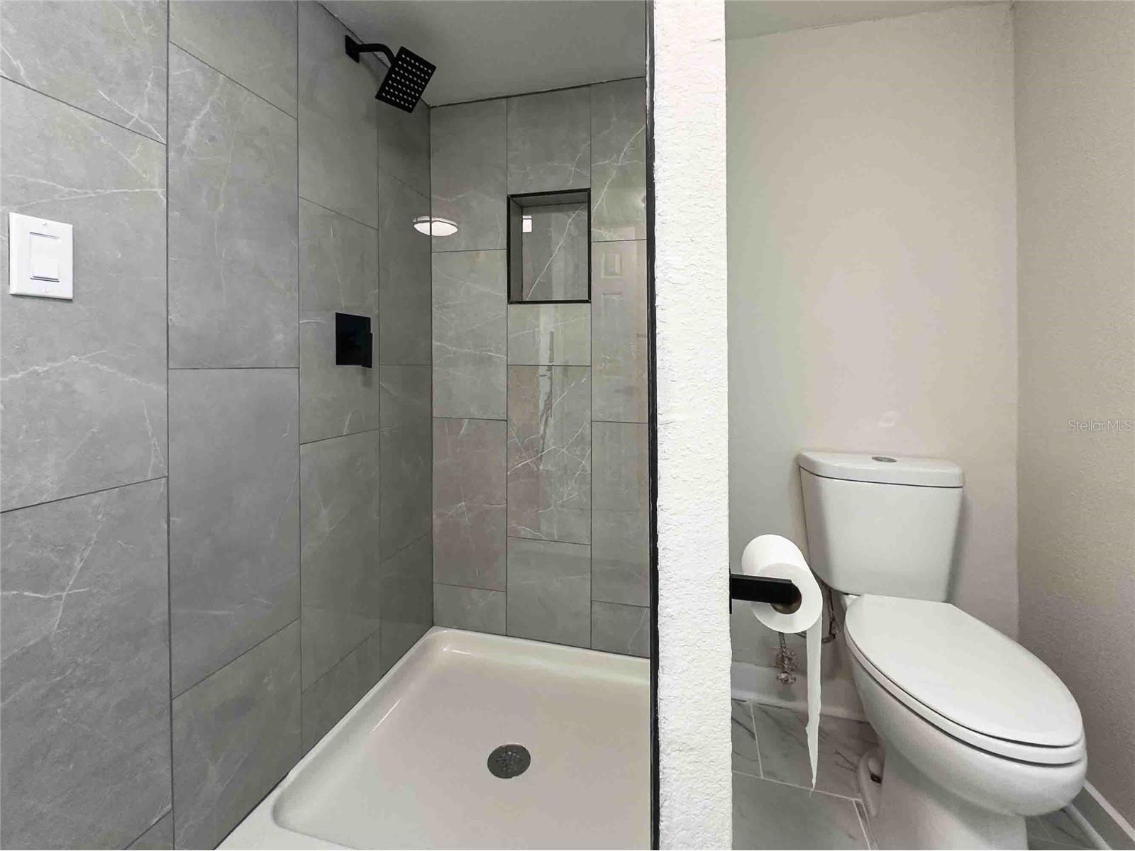 5104 N 15th Street Tampa FL 33610 C7522595 image36