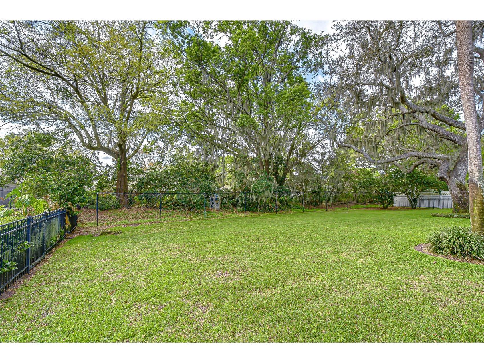 5104 Sylvan Oaks Drive Valrico FL 33596 TB8489301 image37