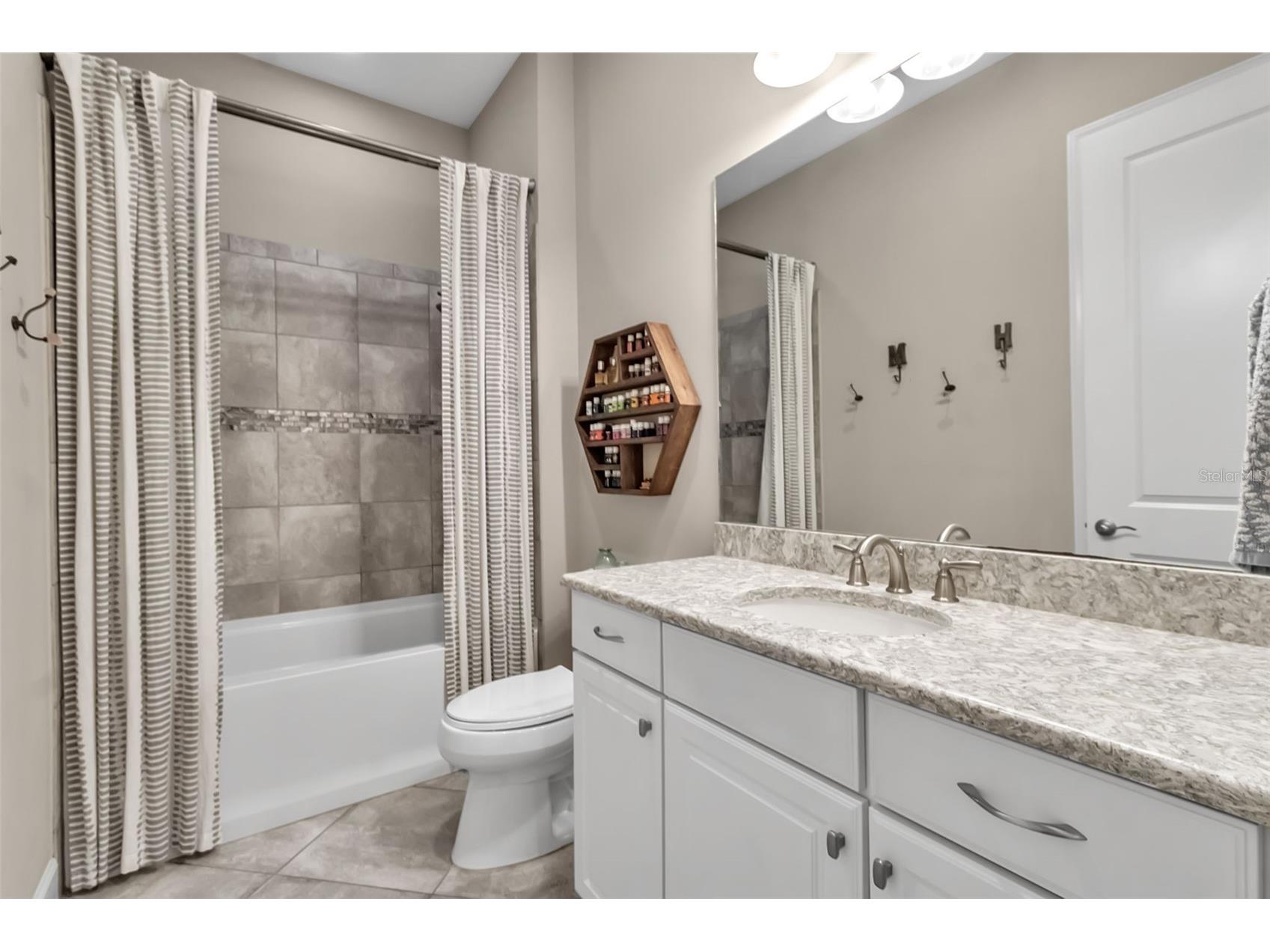 5104 Tivoli Run Bradenton FL 34211 A4686250 image22