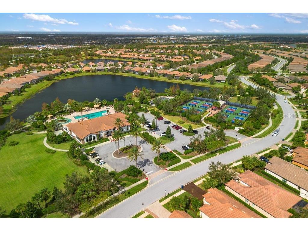 5104 Tivoli Run Bradenton FL 34211 A4686250 image34