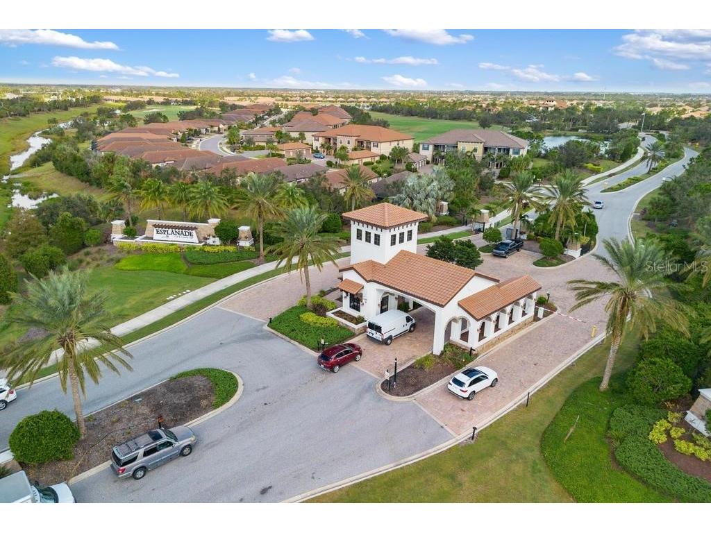 5104 Tivoli Run Bradenton FL 34211 A4686250 image48