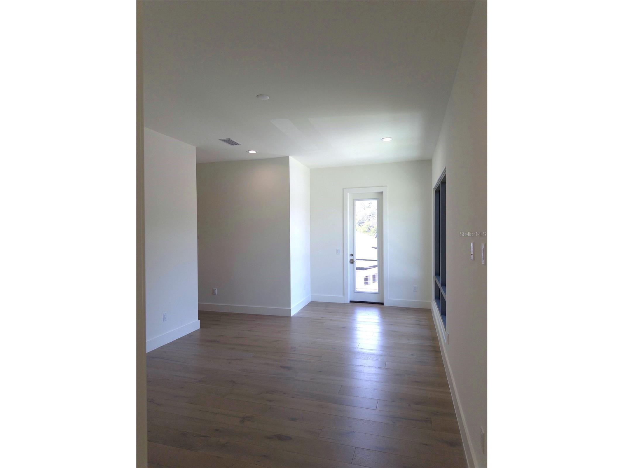 5104 W Evelyn Drive Tampa FL 33609 TB8510691 image50