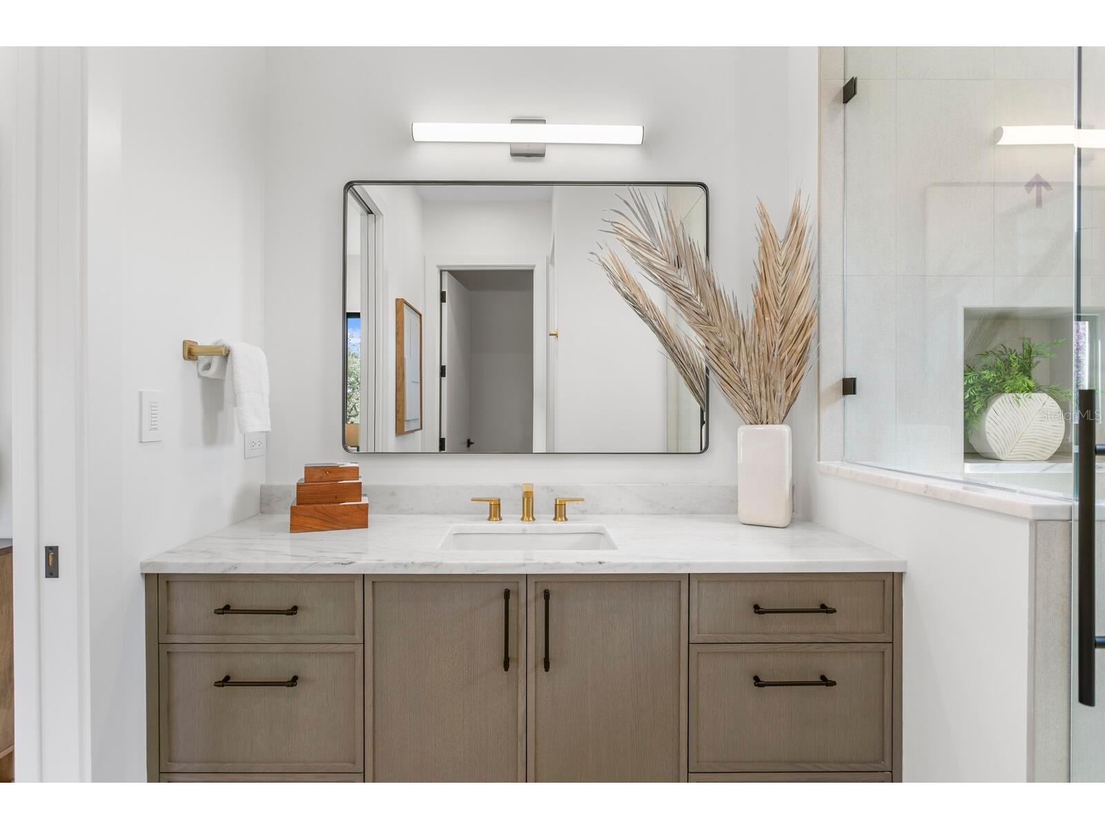 5104 W Platt Street Tampa FL 33609 TB8434265 image60