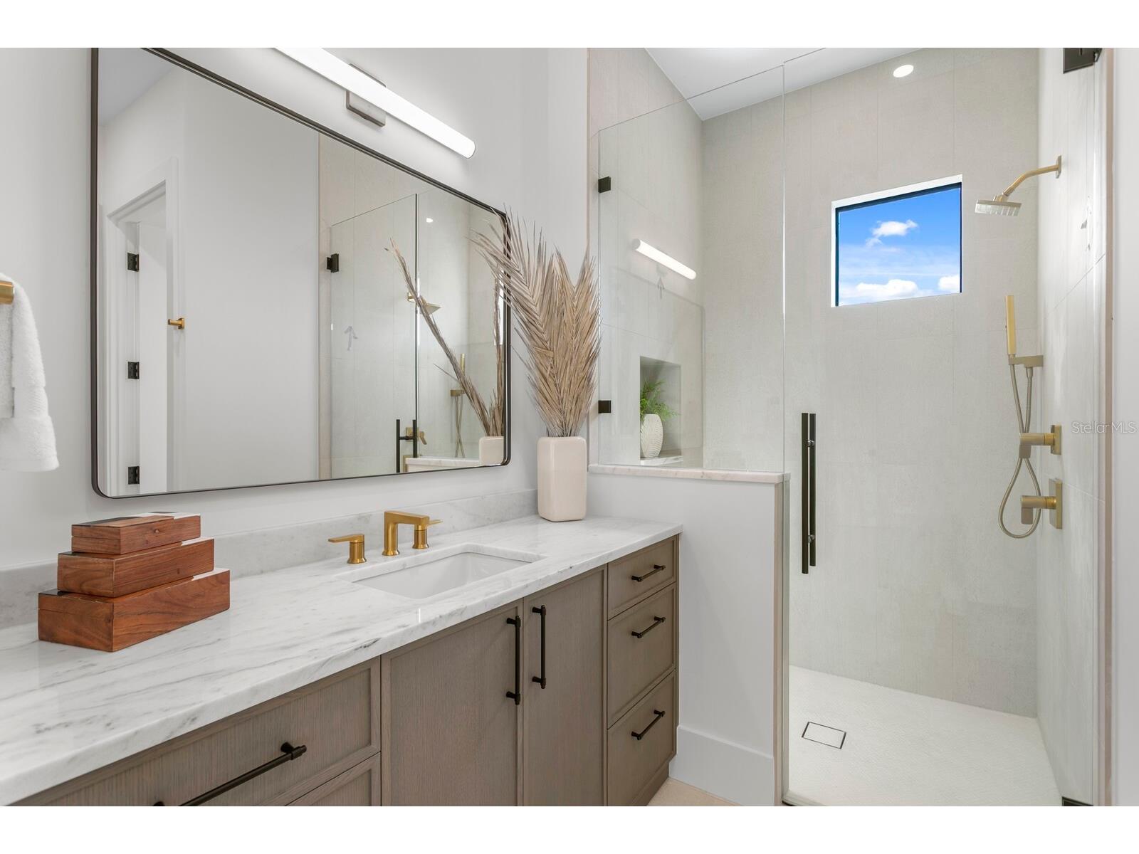 5104 W Platt Street Tampa FL 33609 TB8434265 image61