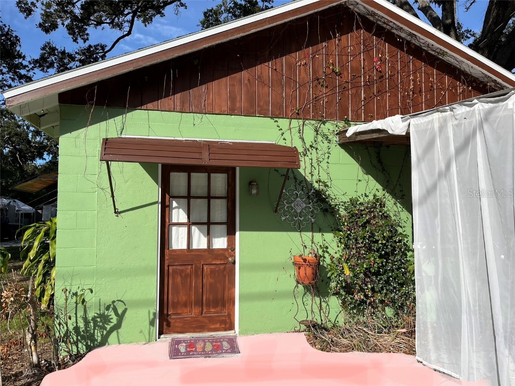 5105 25th Street S Gulfport FL 33707 U8225774 image1