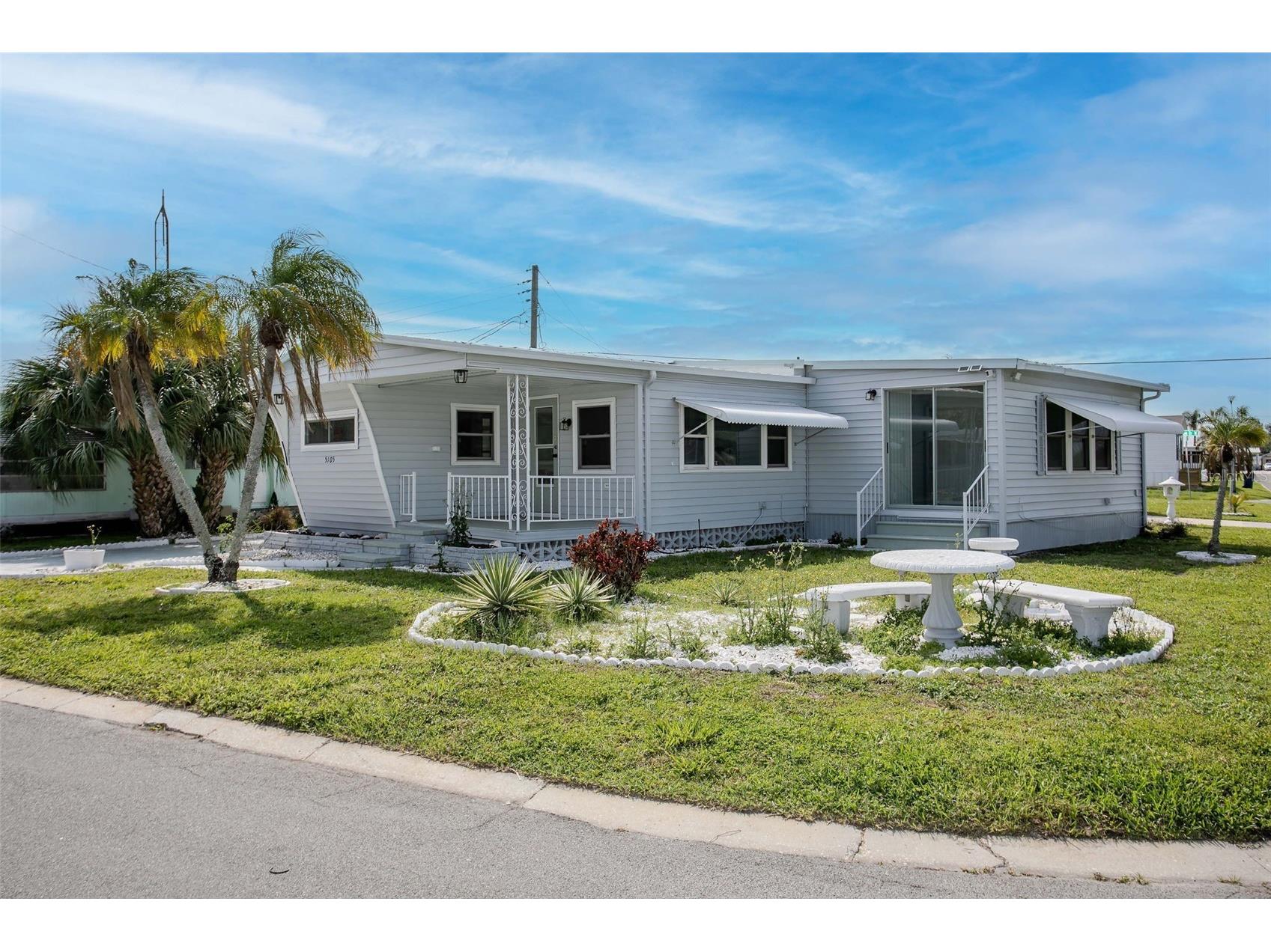 5105 8th Street W Bradenton FL 34207 A4686609 image1