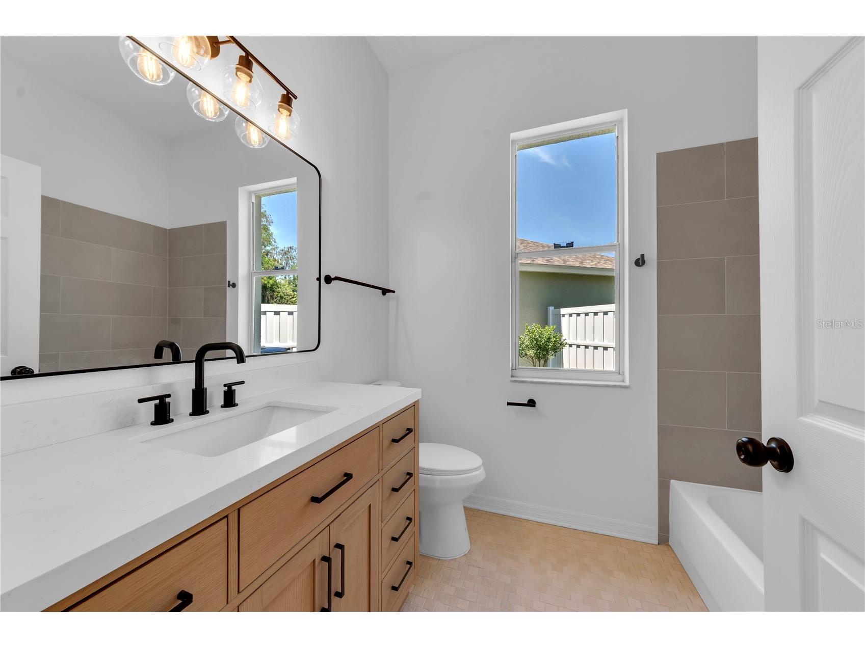 5105 Lady Rose Court Lutz FL 33558 TB8498341 image37