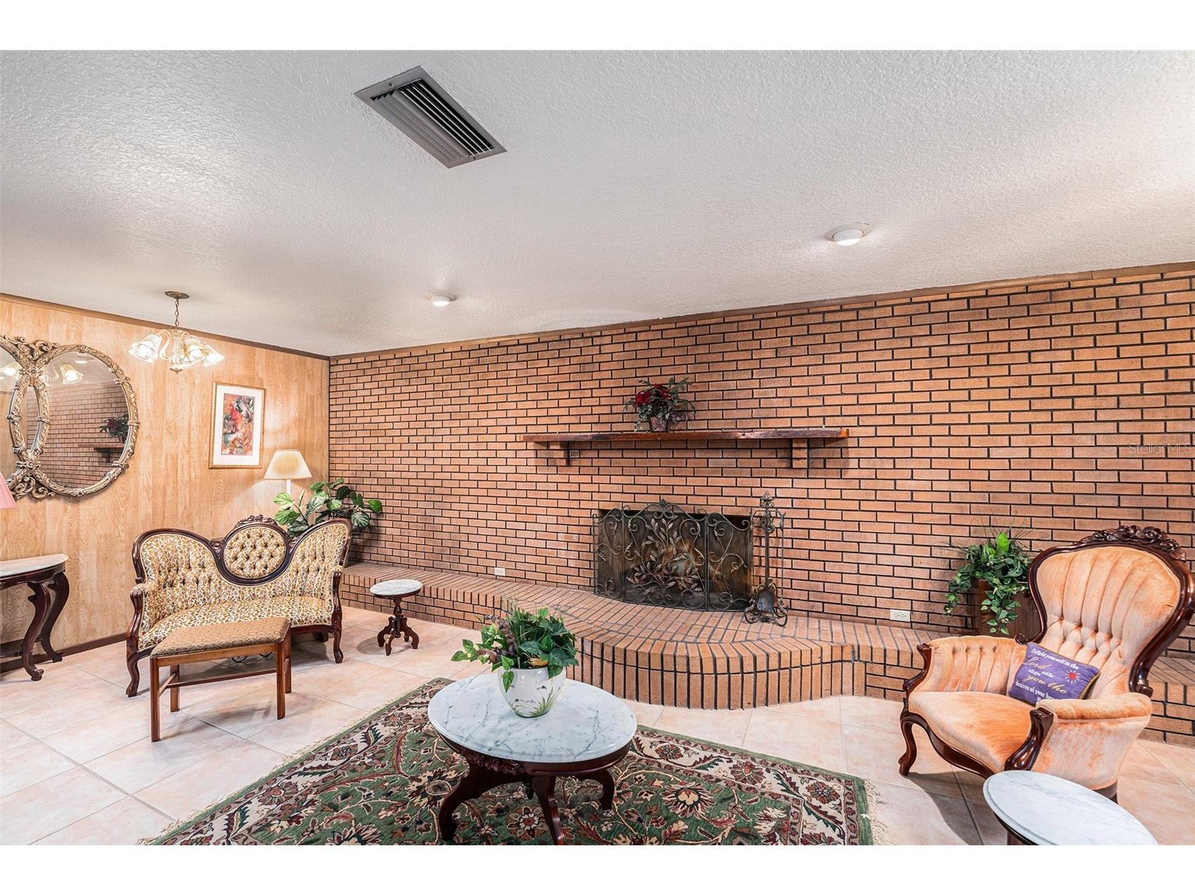 5105 N 45th Street Tampa FL 33610 TB8514120 image10