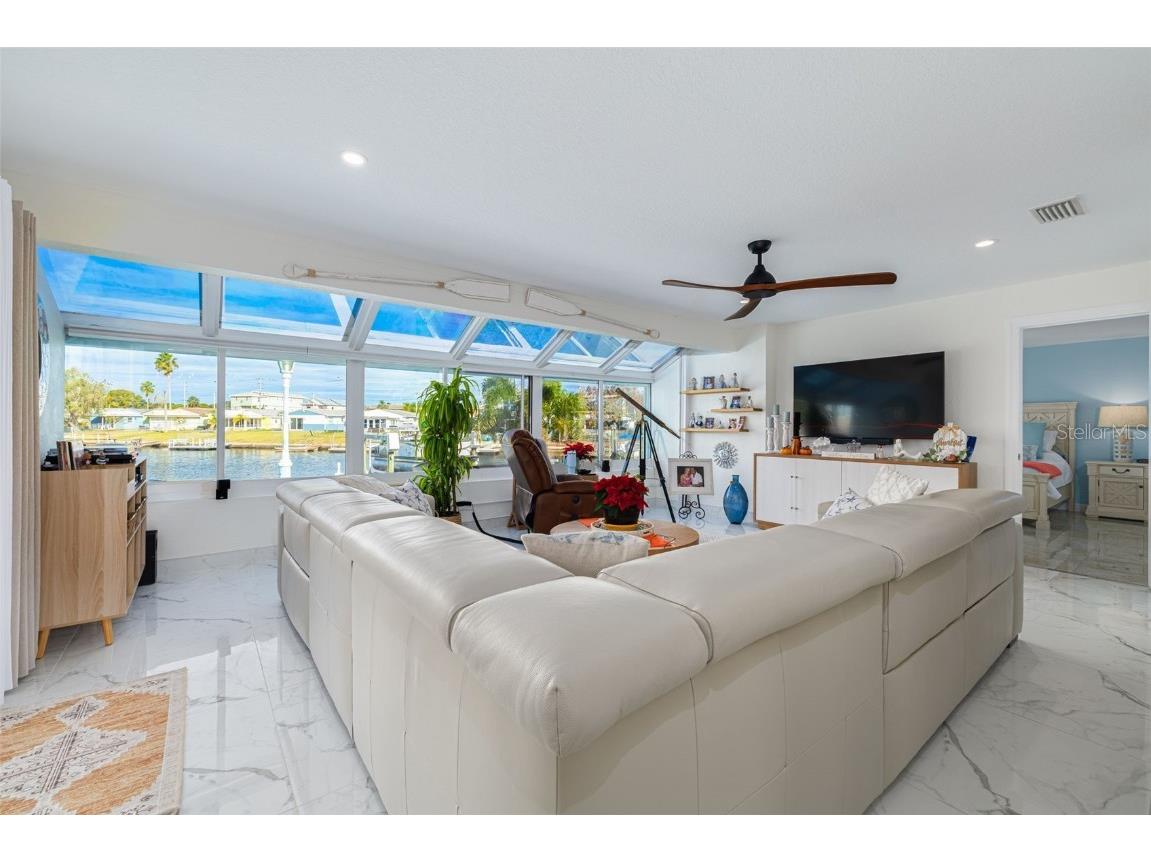 5105 Pelican Drive New Port Richey FL 34652 TB8452951 image16