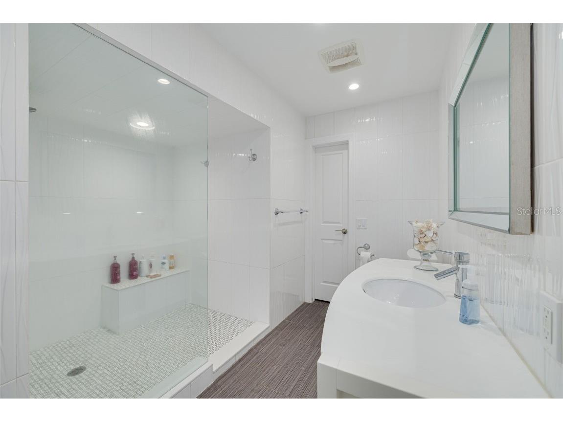 5105 Pelican Drive New Port Richey FL 34652 TB8452951 image27