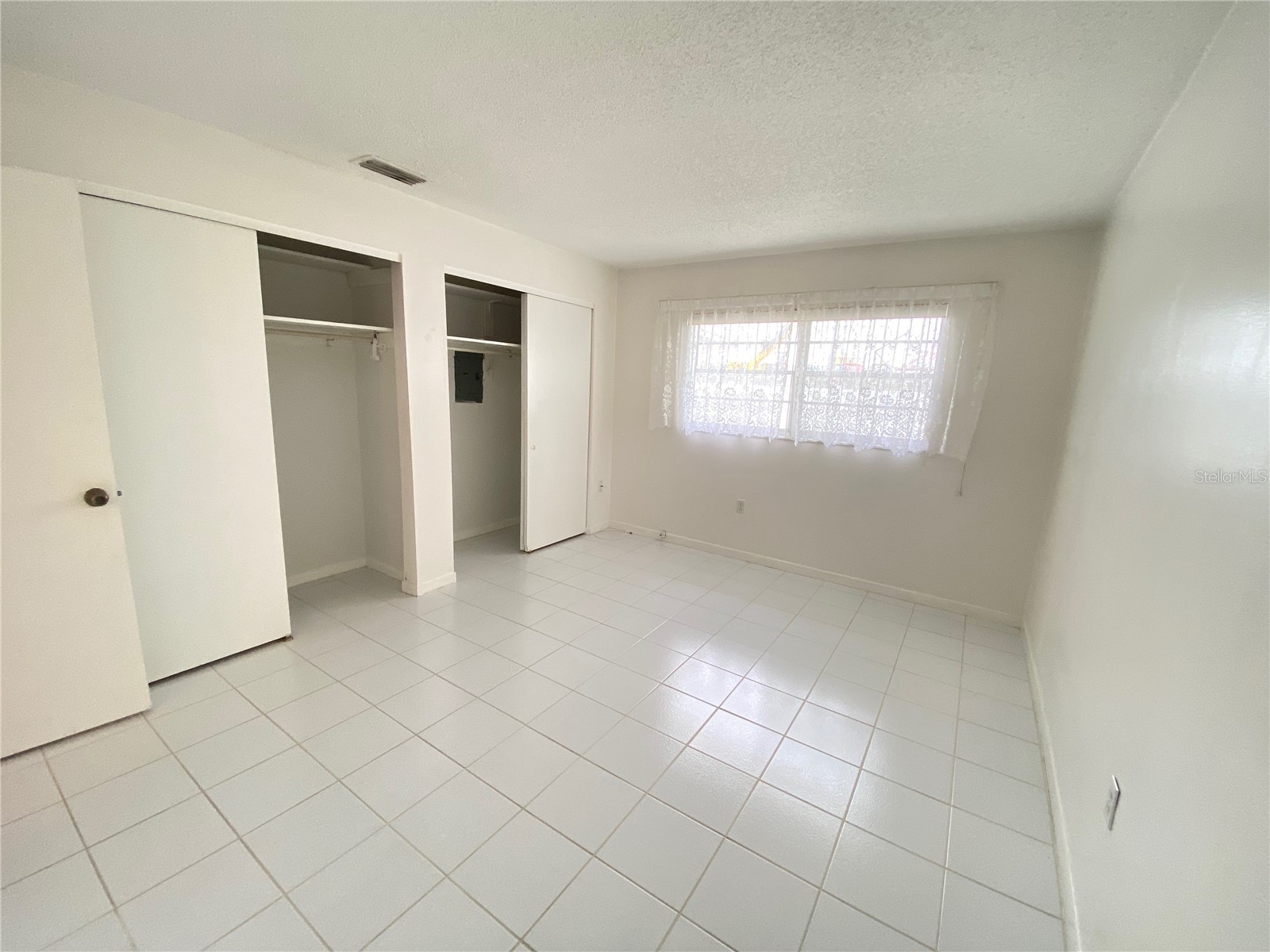 5105 Rose Place N Pinellas Park FL 33782 TB8528828 image30