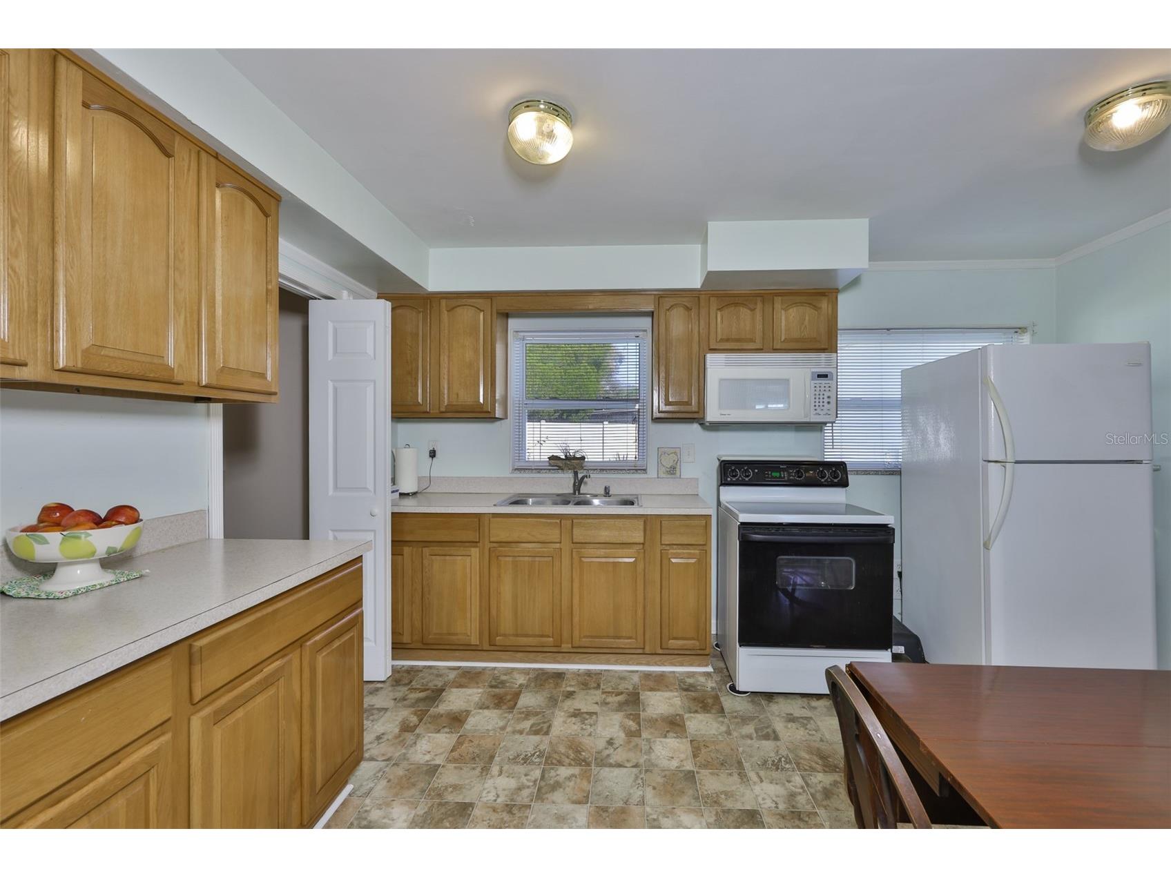 5105 Saint Charles Place Tampa FL 33610 - BELLOW'S LAKE TB8463511 image16