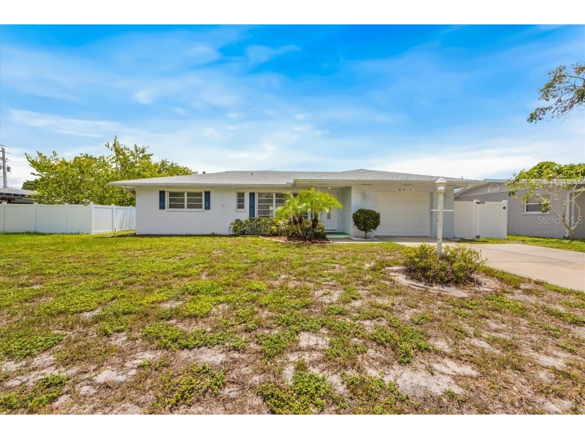 5105 W 11th Avenue W Bradenton FL 34209 A4580216 image1