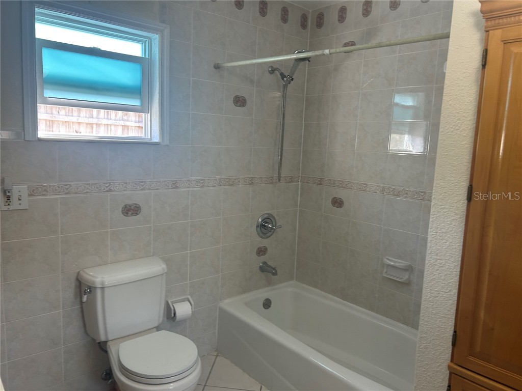 5106 Gateway Drive Tampa FL 33615 TB8397709 image13