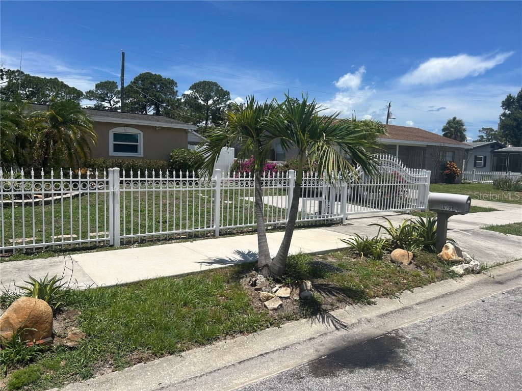 5106 Gateway Drive Tampa FL 33615 TB8397709 image20