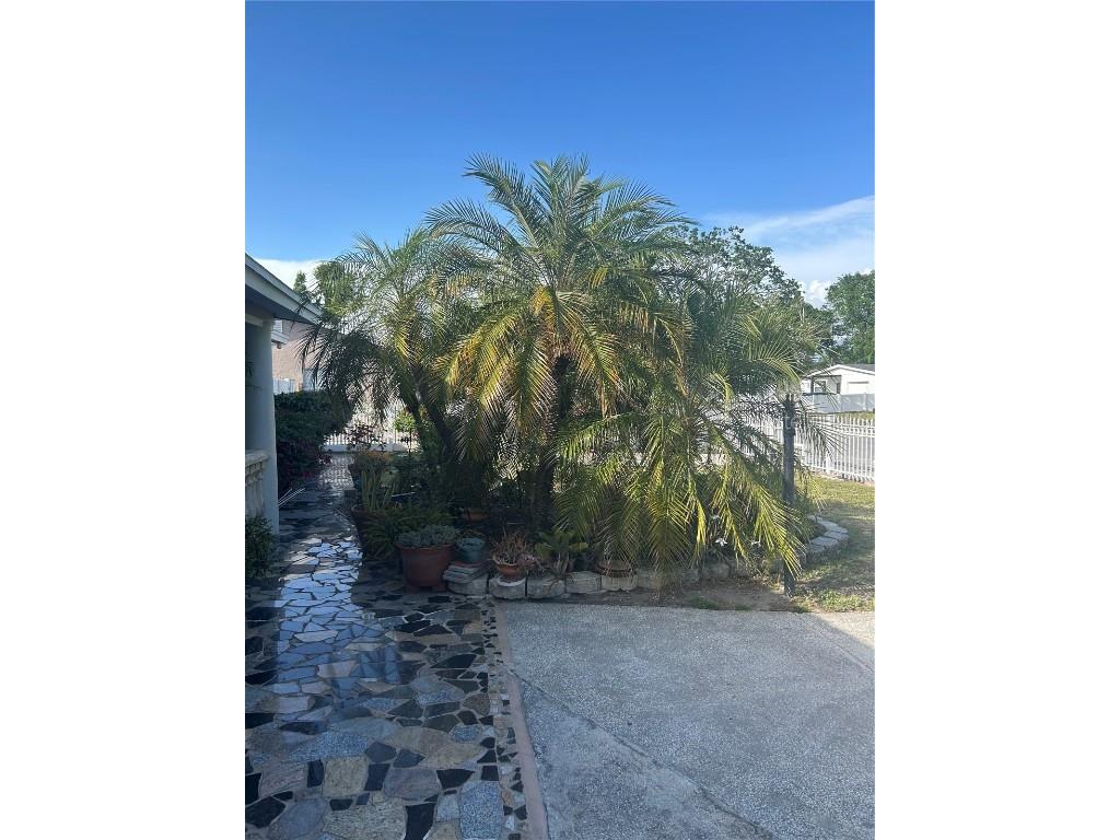 5106 Gateway Drive Tampa FL 33615 TB8397709 image6