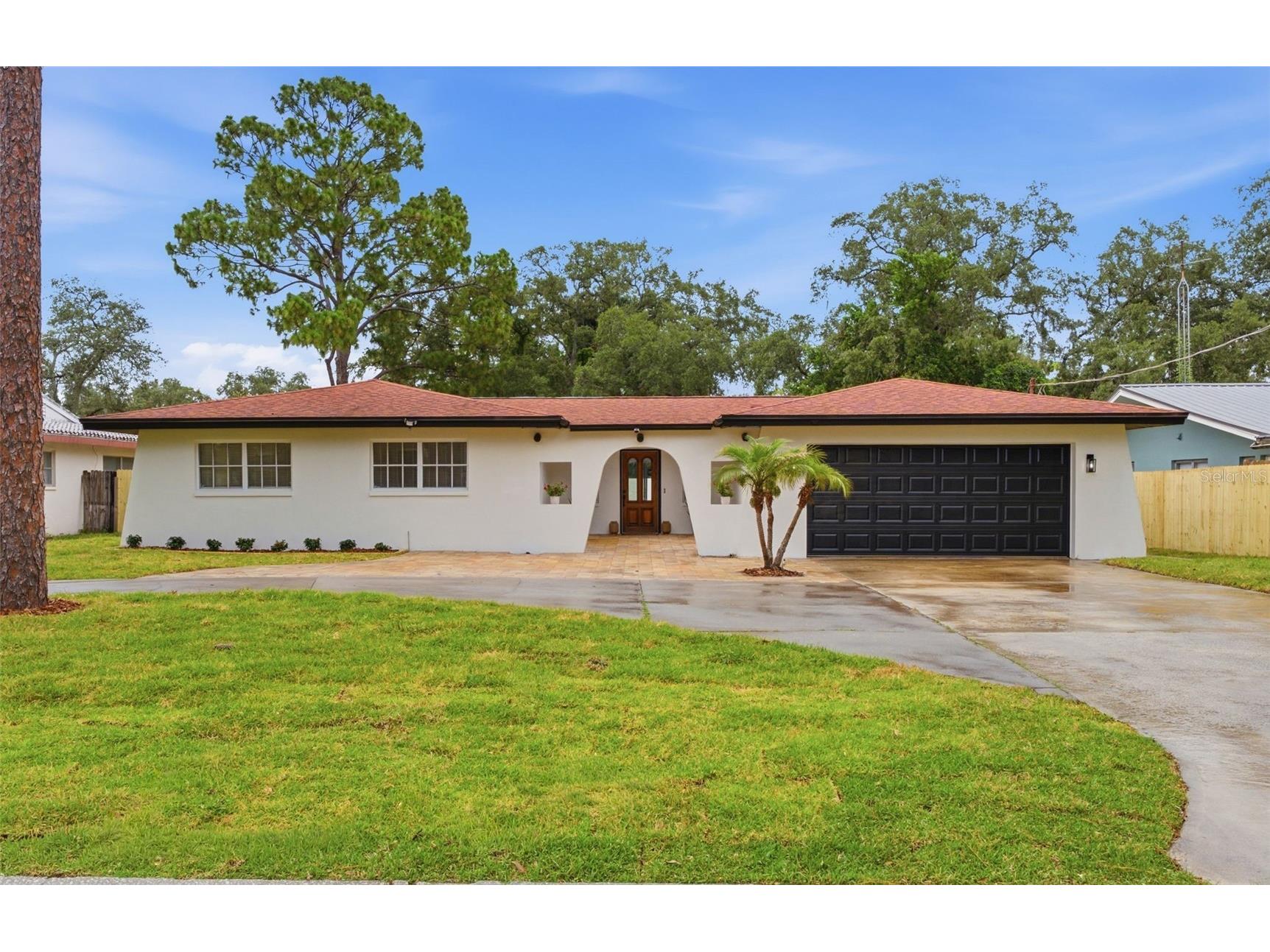 5106 Oakhaven Lane Tampa FL 33617 TB8530678 image1