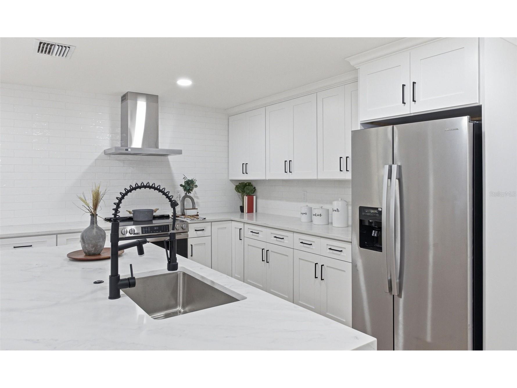 5106 Oakhaven Lane Tampa FL 33617 TB8530678 image10