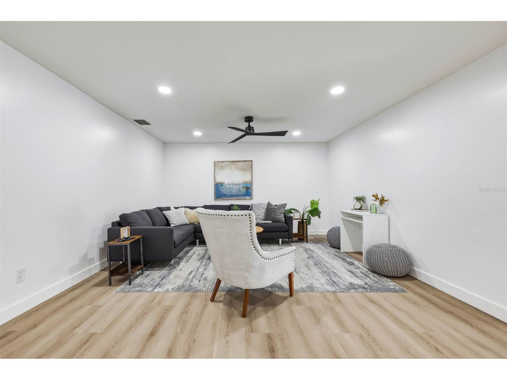 5106 Oakhaven Lane Tampa FL 33617 TB8530678 image15