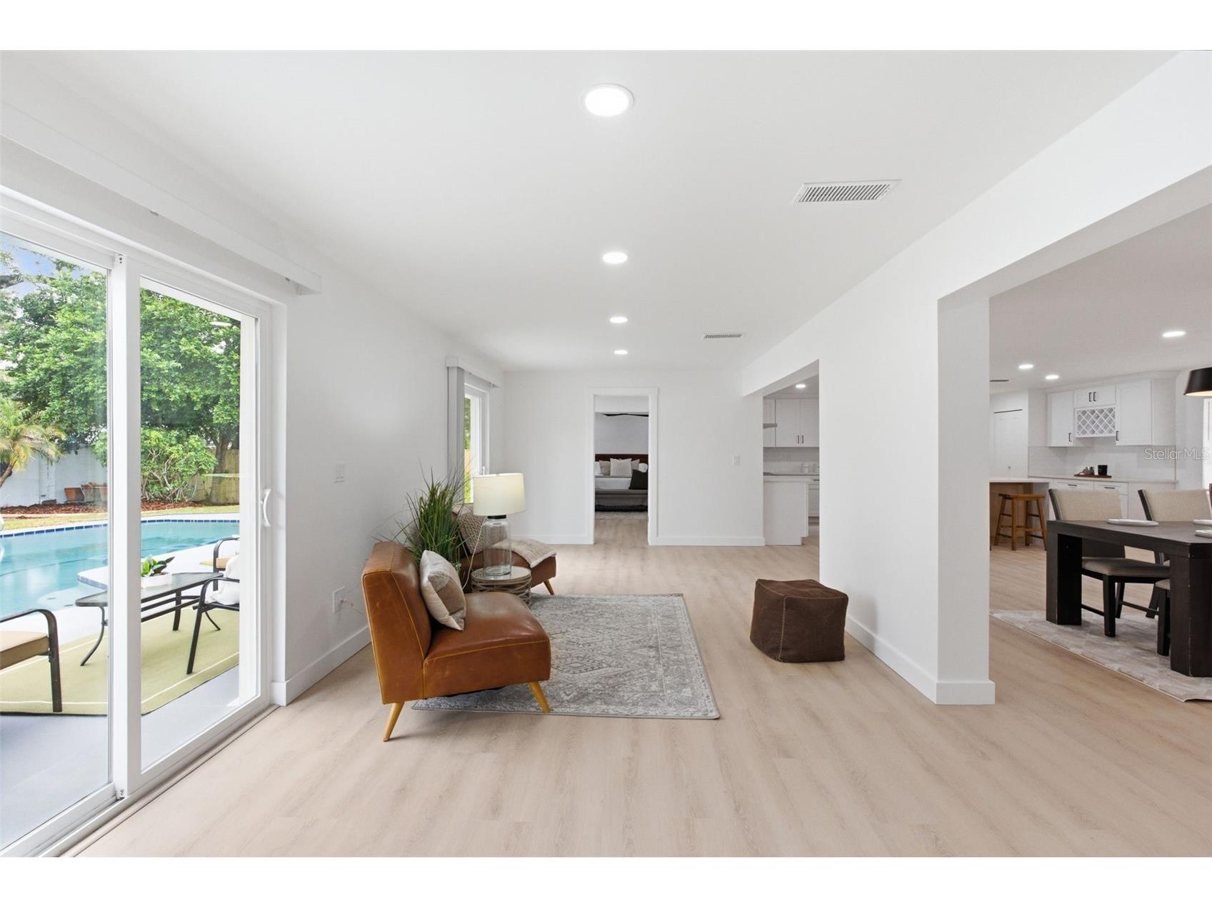 5106 Oakhaven Lane Tampa FL 33617 TB8530678 image16