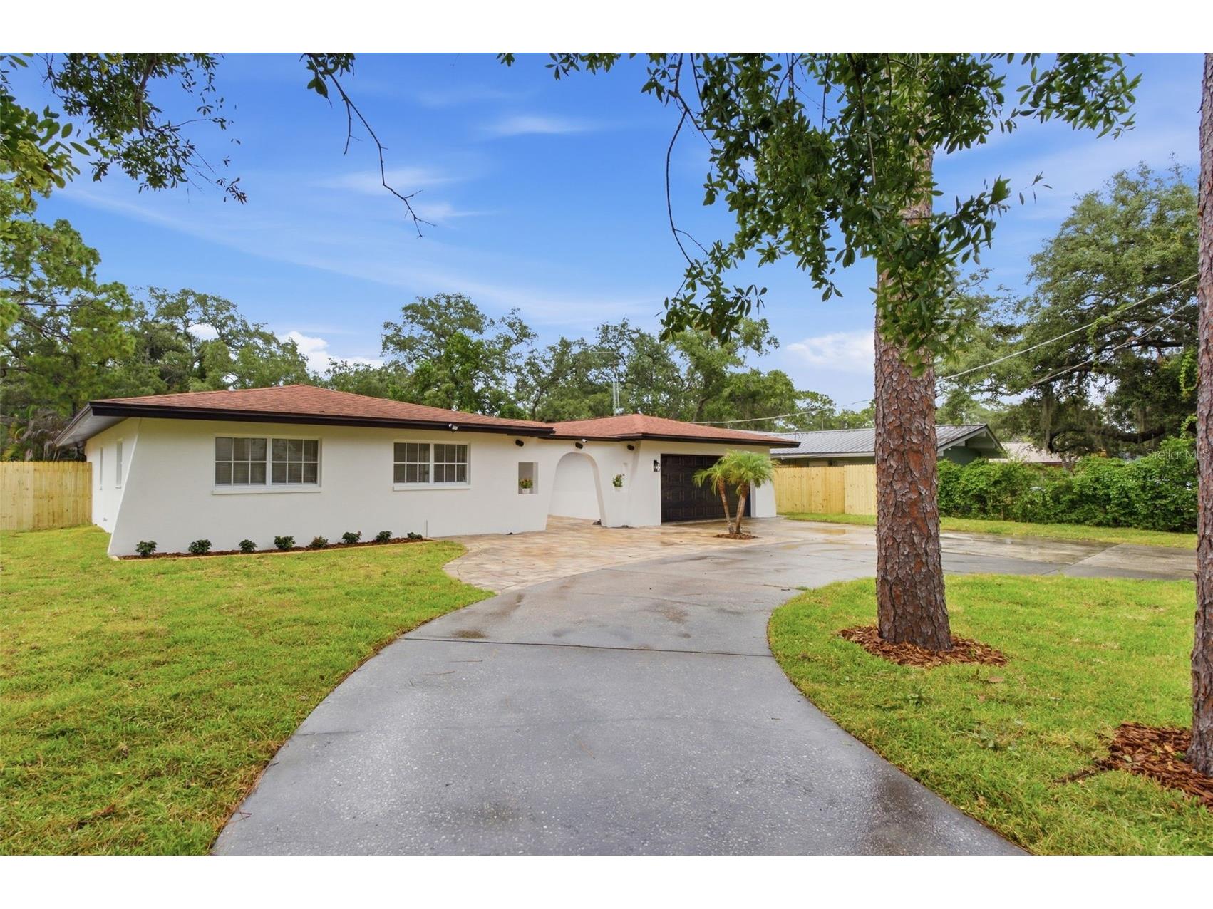 5106 Oakhaven Lane Tampa FL 33617 TB8530678 image2