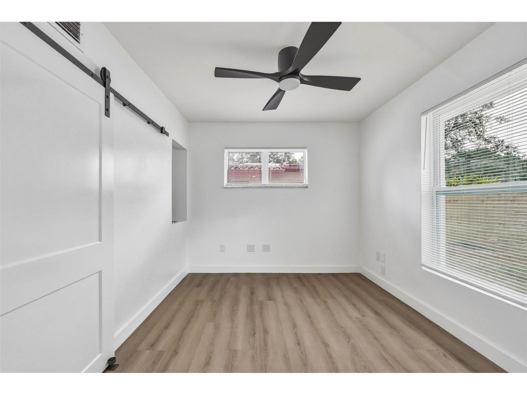 5106 Oakhaven Lane Tampa FL 33617 TB8530678 image24