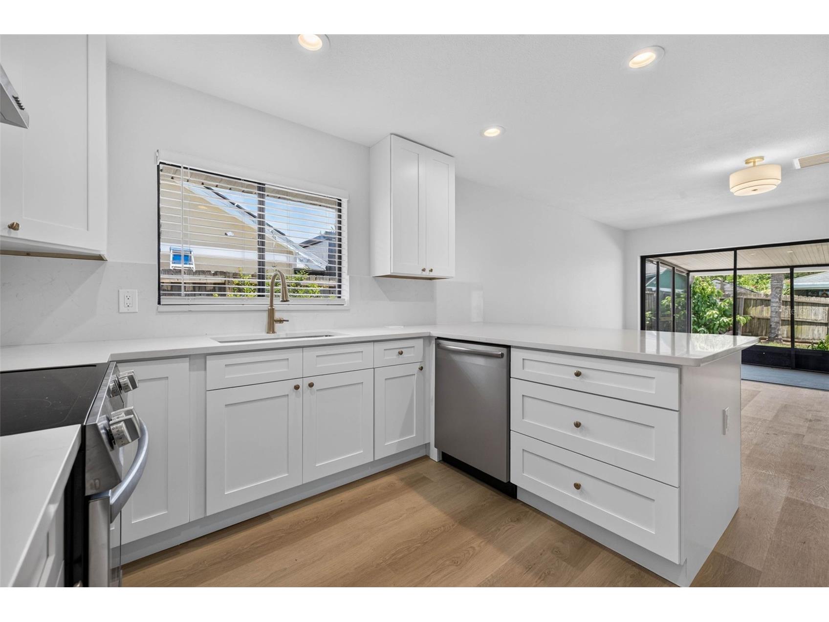 5106 Pennsbury Drive Tampa FL 33624 TB8523481 image24