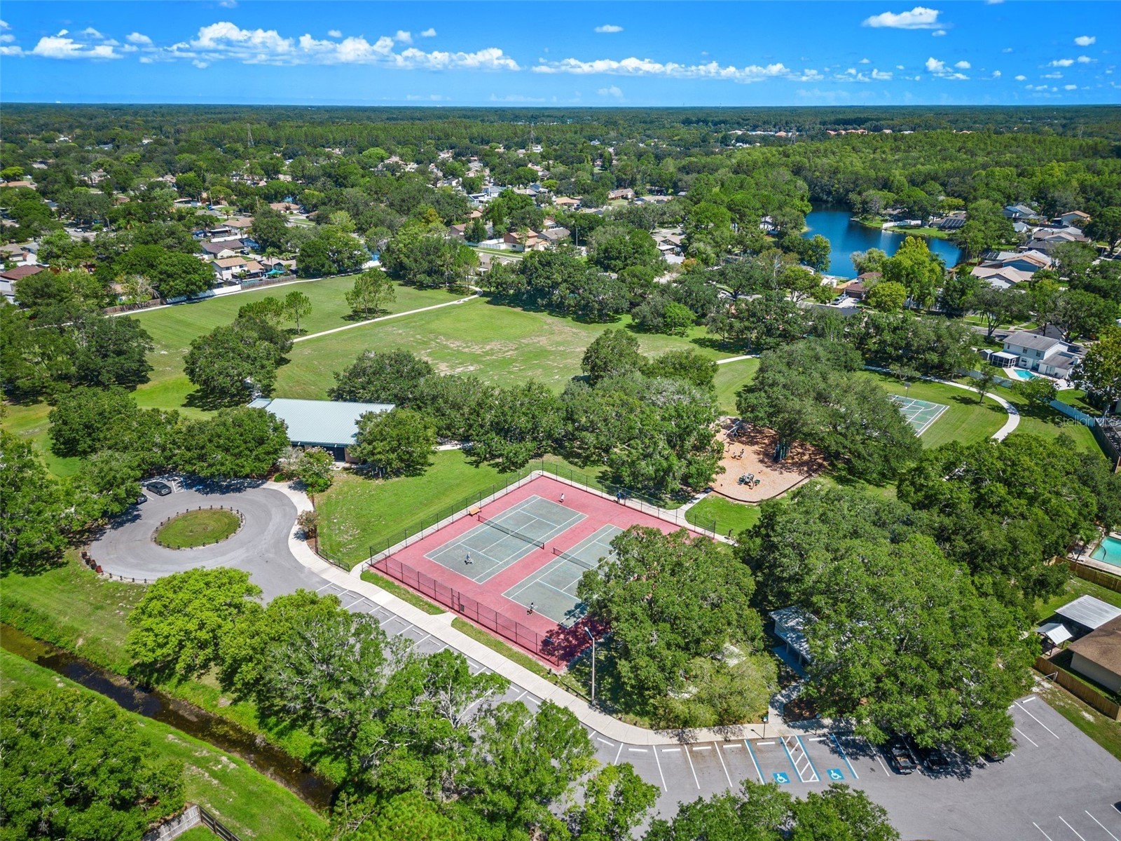 5106 Pennsbury Drive Tampa FL 33624 TB8523481 image45