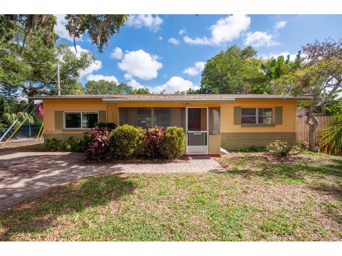 5107 26th Avenue S Gulfport FL 33707 U8247185 image1