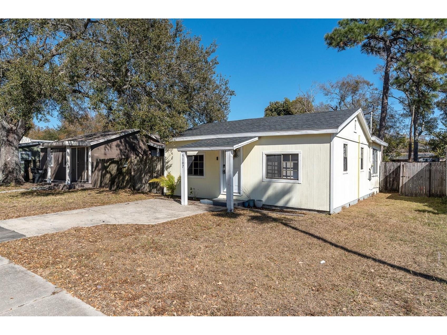 5107 37th Street N Saint Petersburg FL 33714 TB8473889 image2