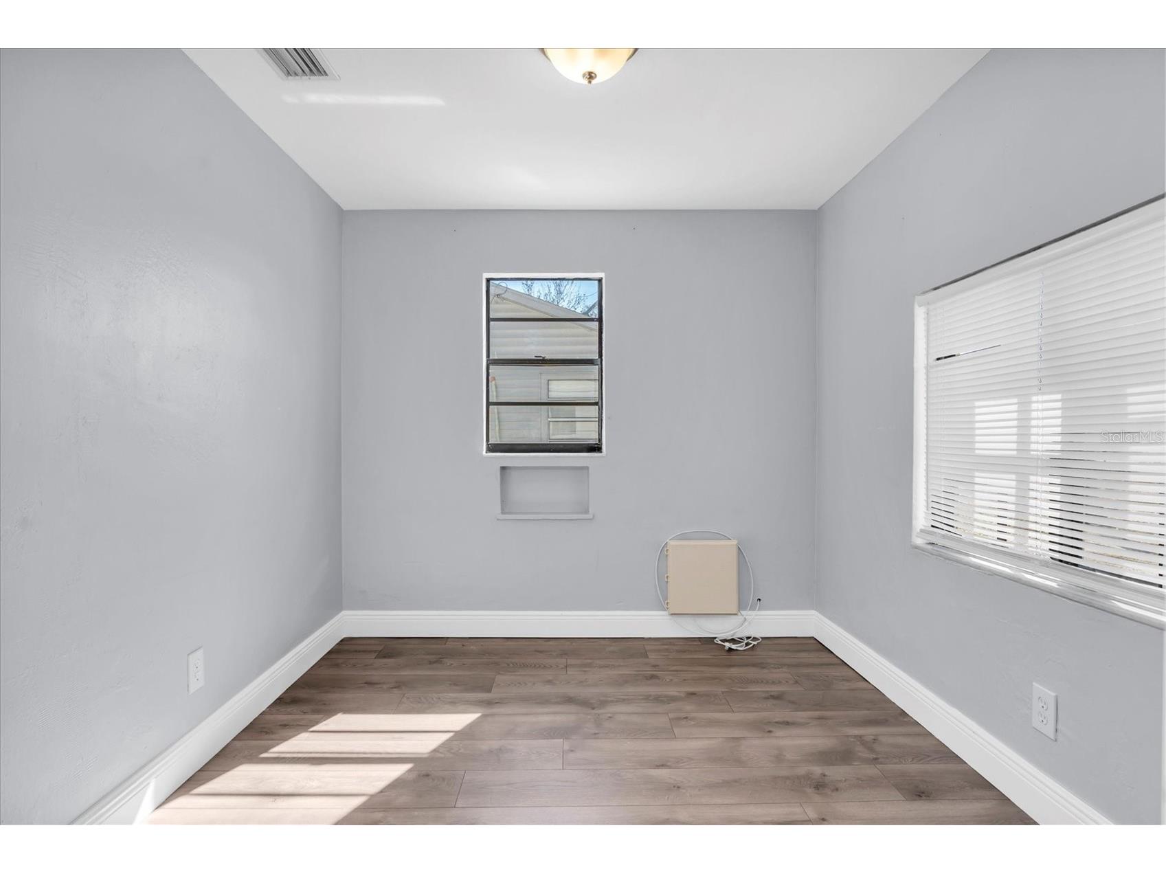 5107 37th Street N Saint Petersburg FL 33714 TB8473889 image21