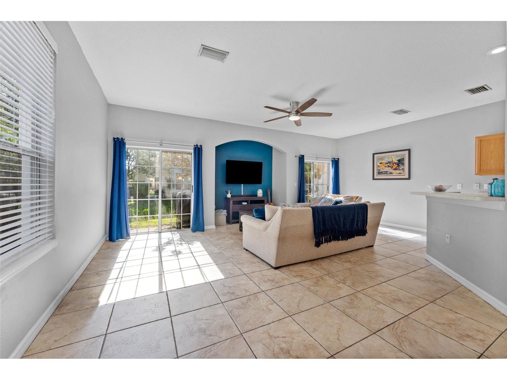 5107 6th Way N Saint Petersburg FL 33703 TB8502024 image5