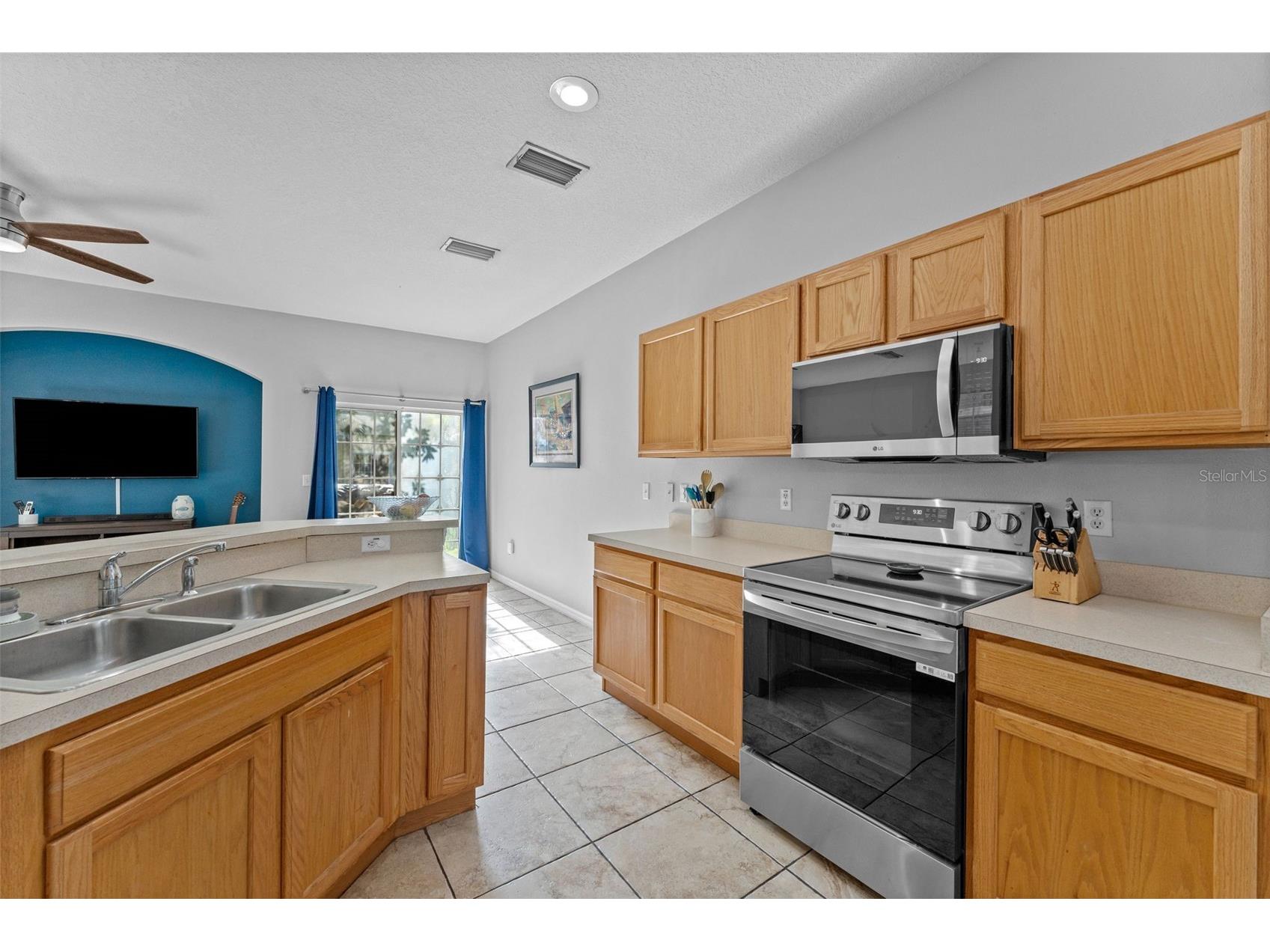 5107 6th Way N Saint Petersburg FL 33703 TB8502024 image6